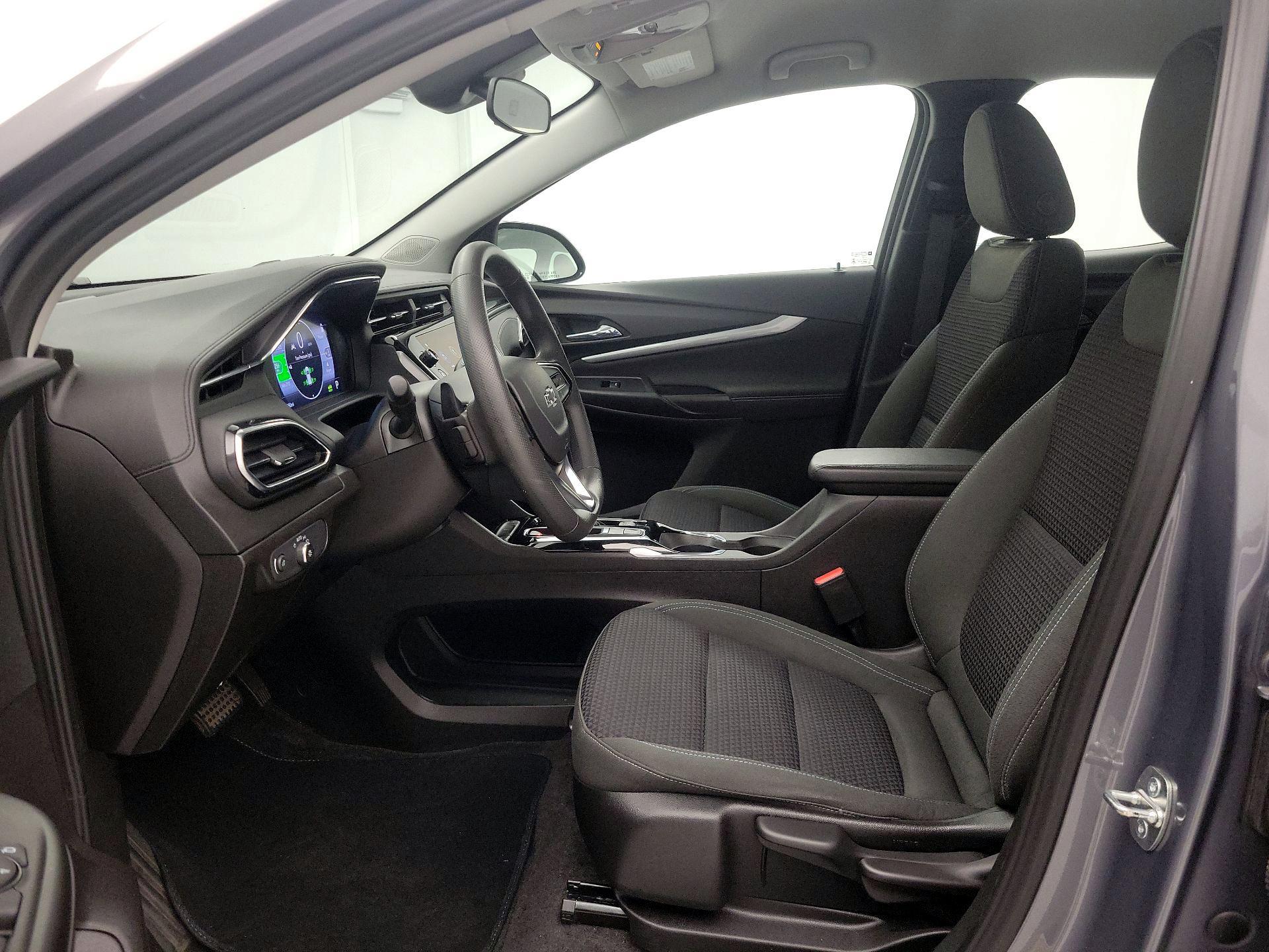 Thumbnail: 2023 Chevrolet Bolt EUV - 11