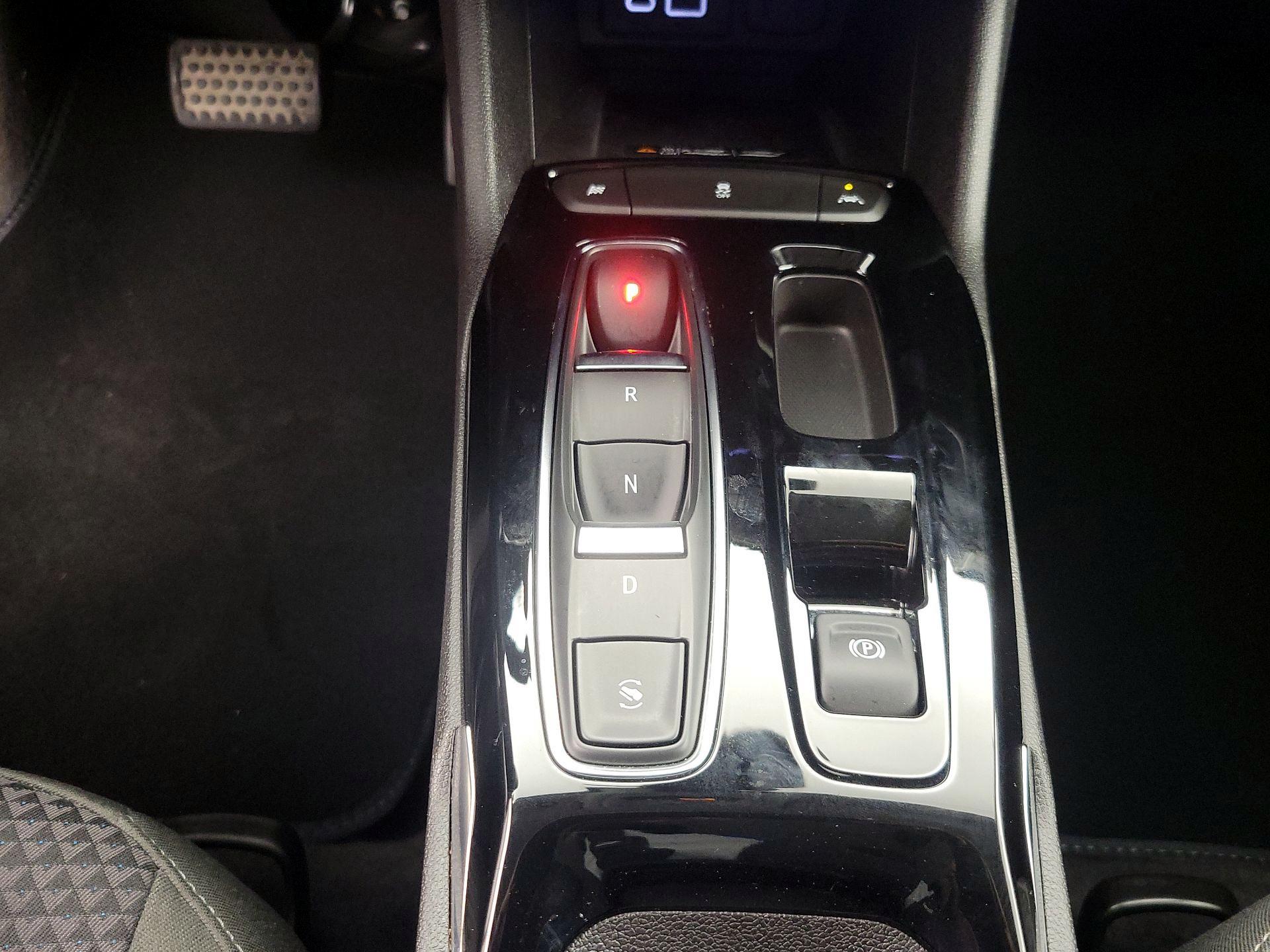 Thumbnail: 2023 Chevrolet Bolt EUV - 17