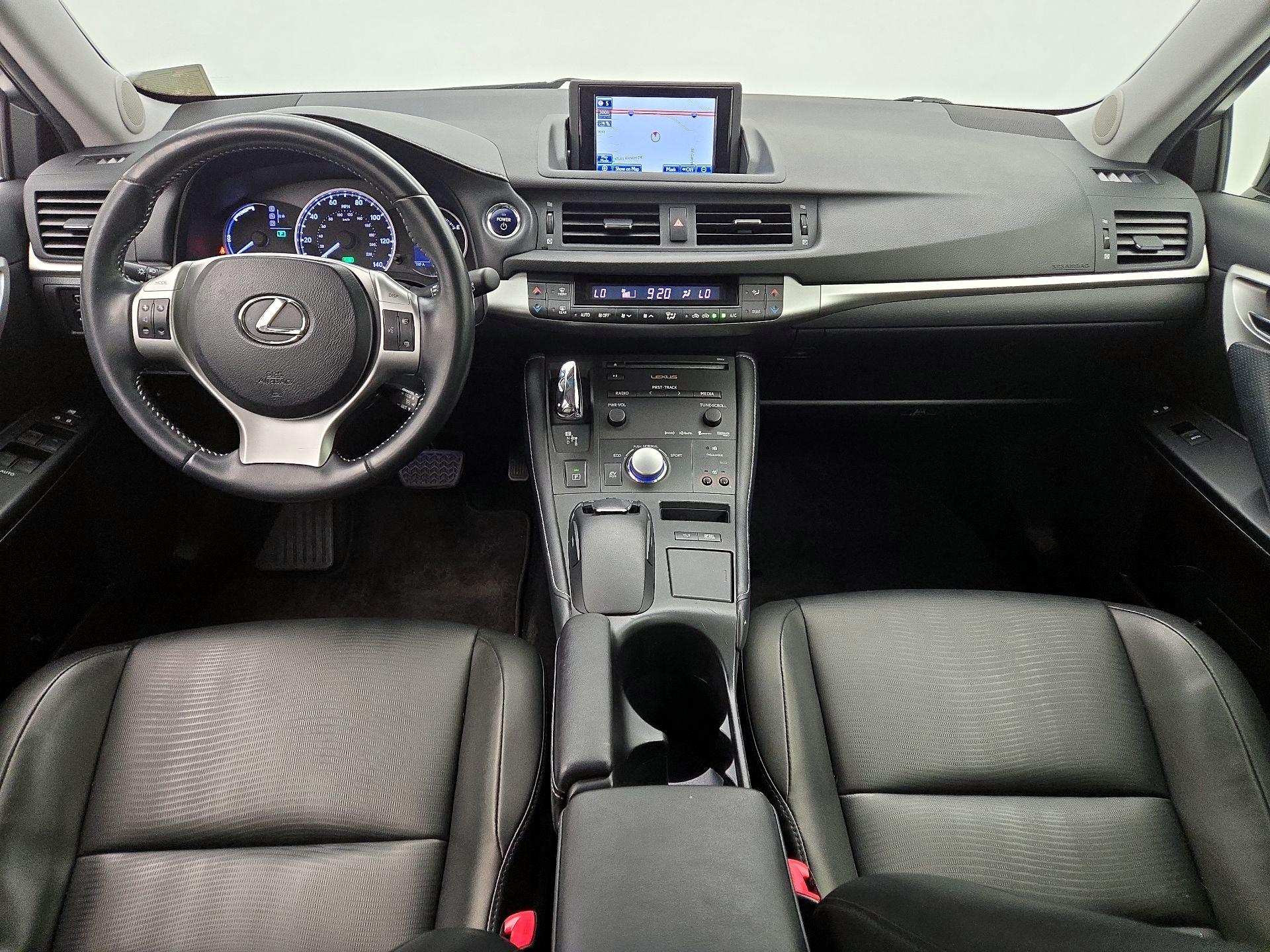 Thumbnail: 2013 Lexus CT - 9