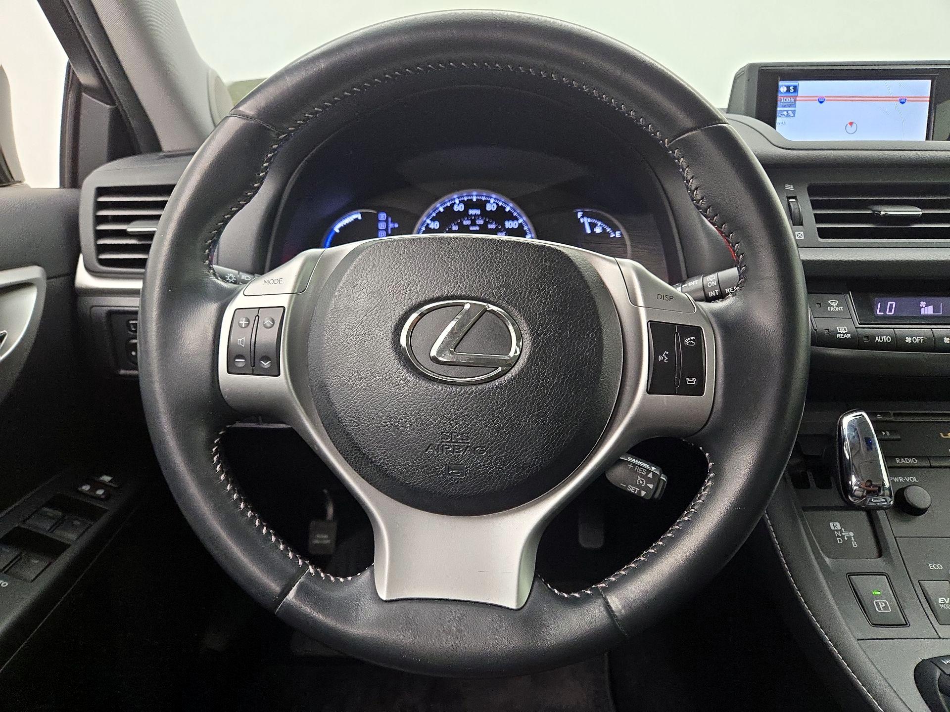 Thumbnail: 2013 Lexus CT - 10