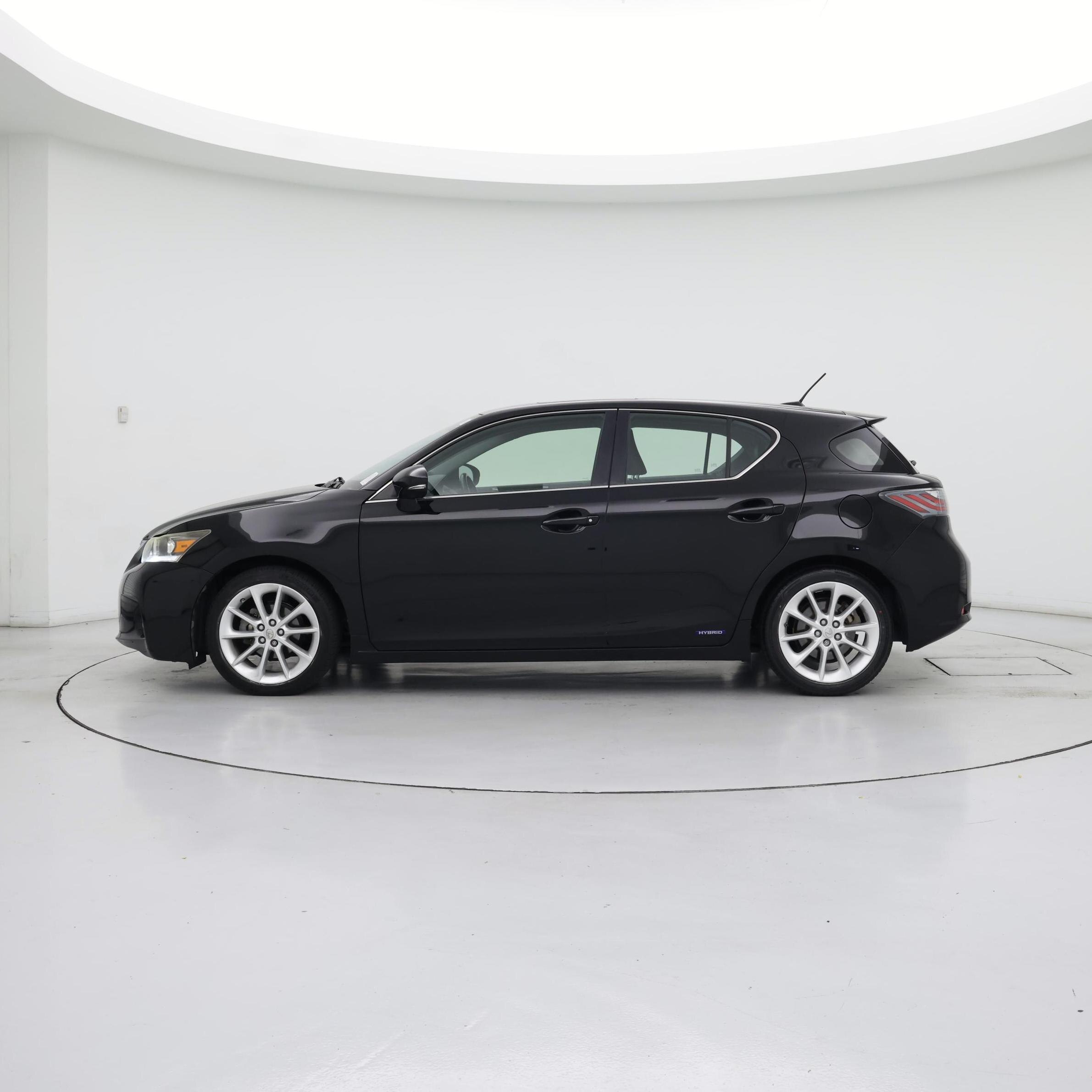 Thumbnail: 2013 Lexus CT - 3