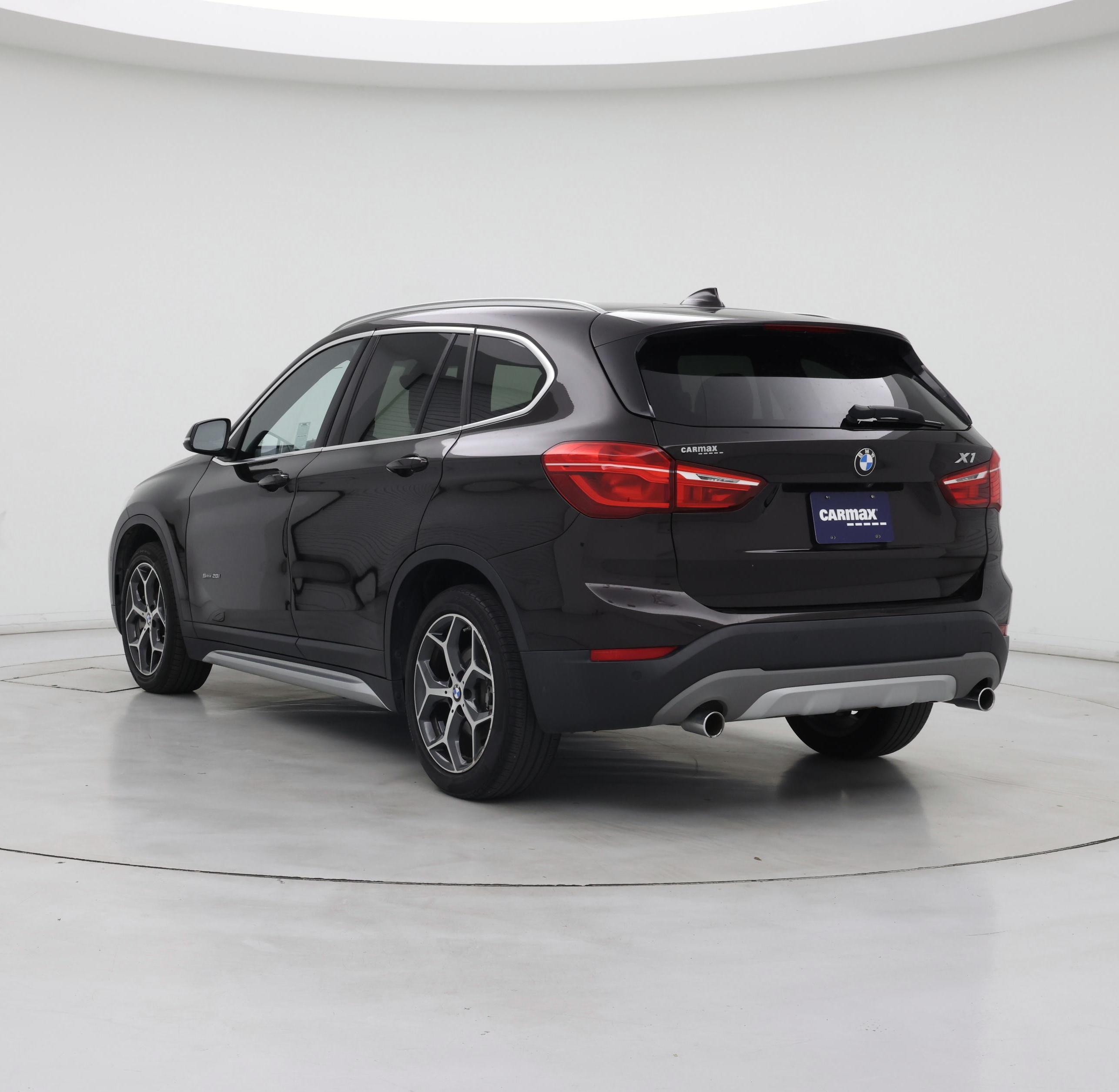 Thumbnail: 2018 BMW X1 - 2