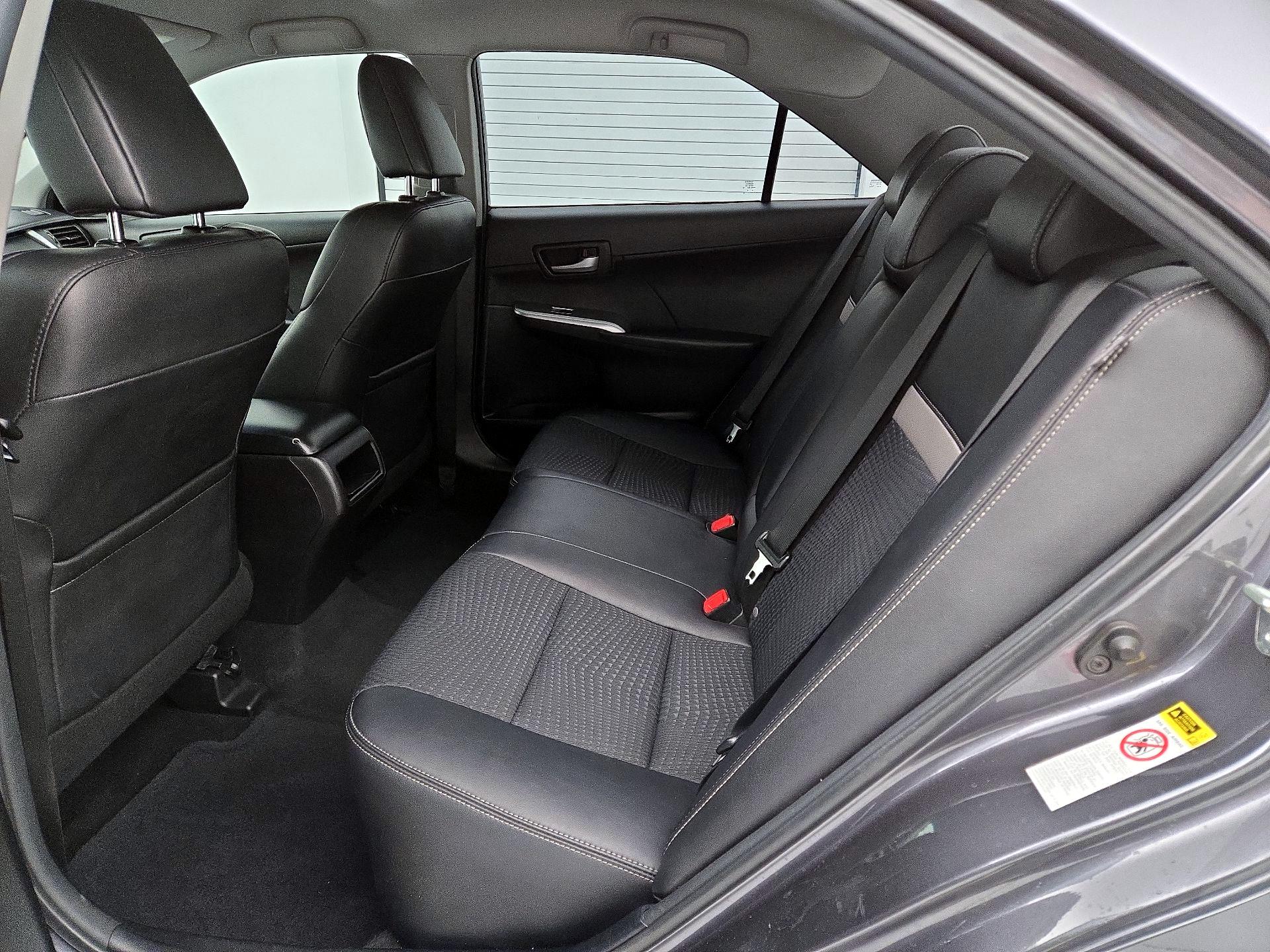 Thumbnail: 2014 Toyota Camry - 19