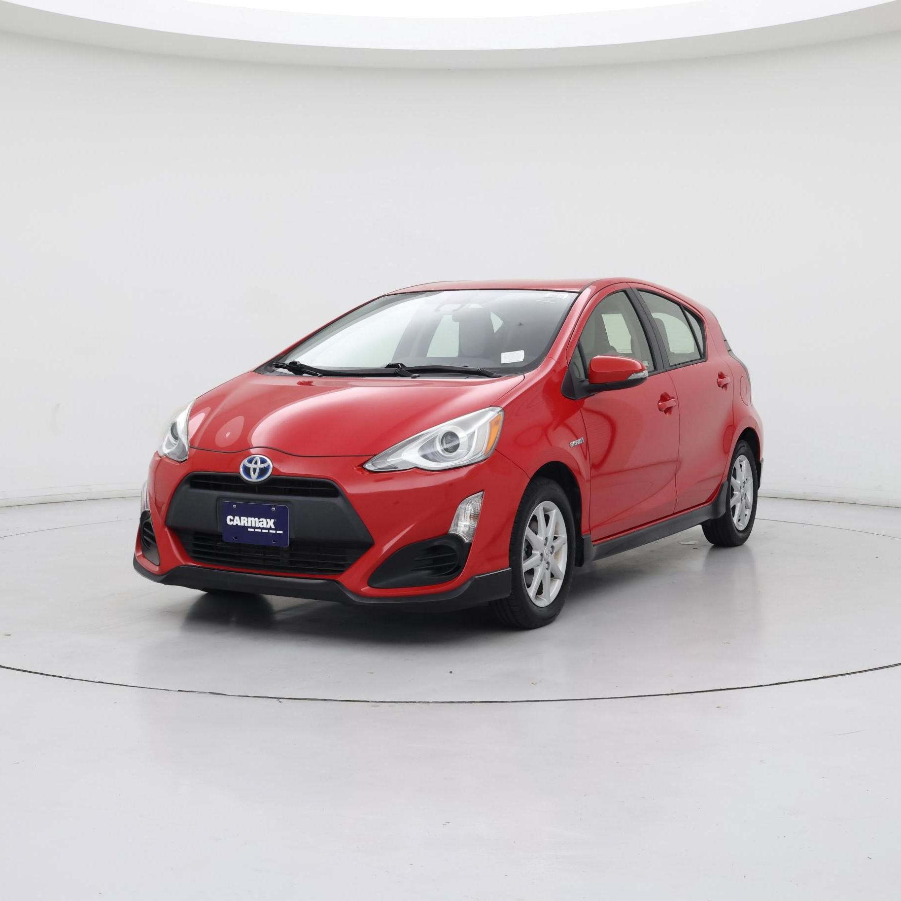 Thumbnail: 2017 Toyota Prius c - 4