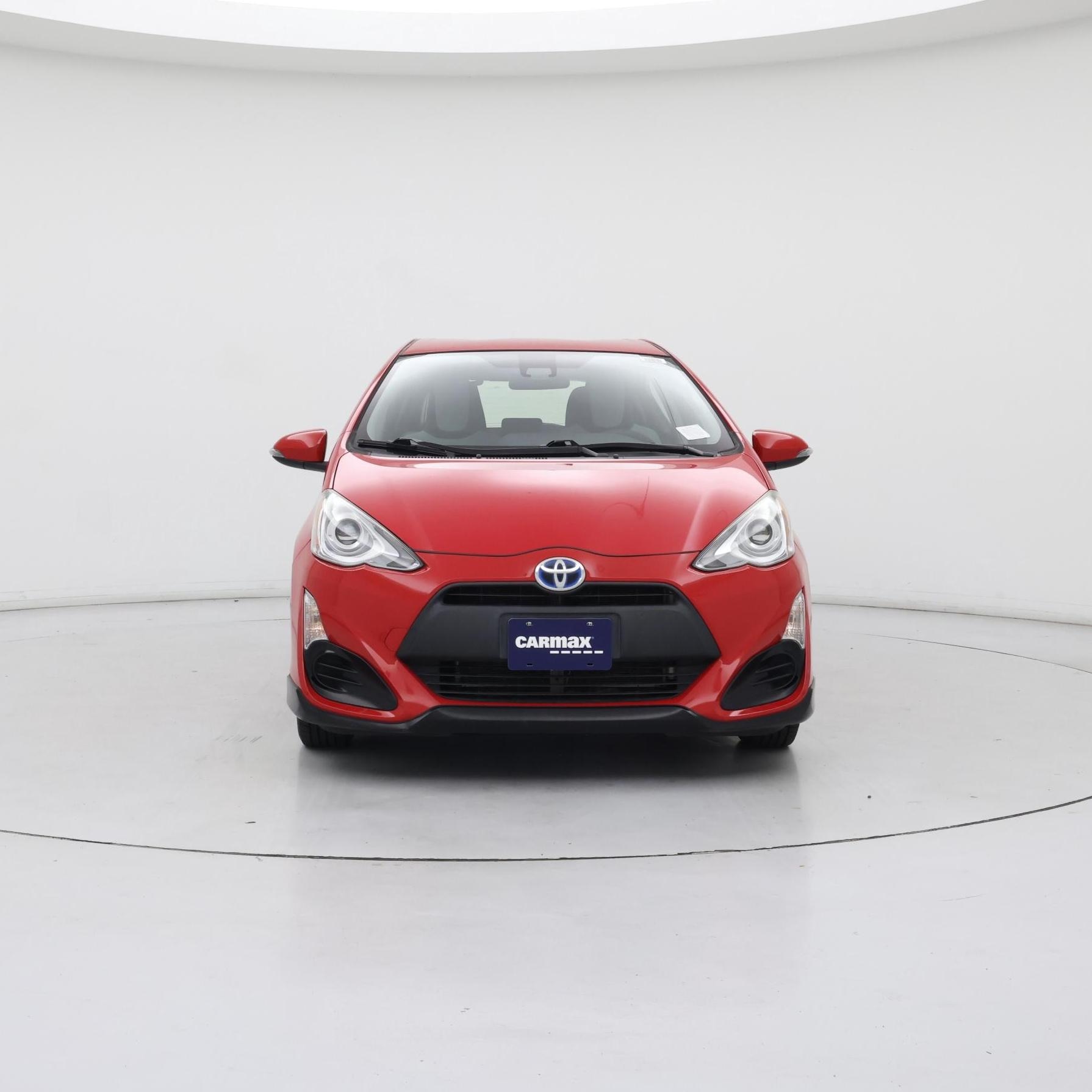 Thumbnail: 2017 Toyota Prius c - 5