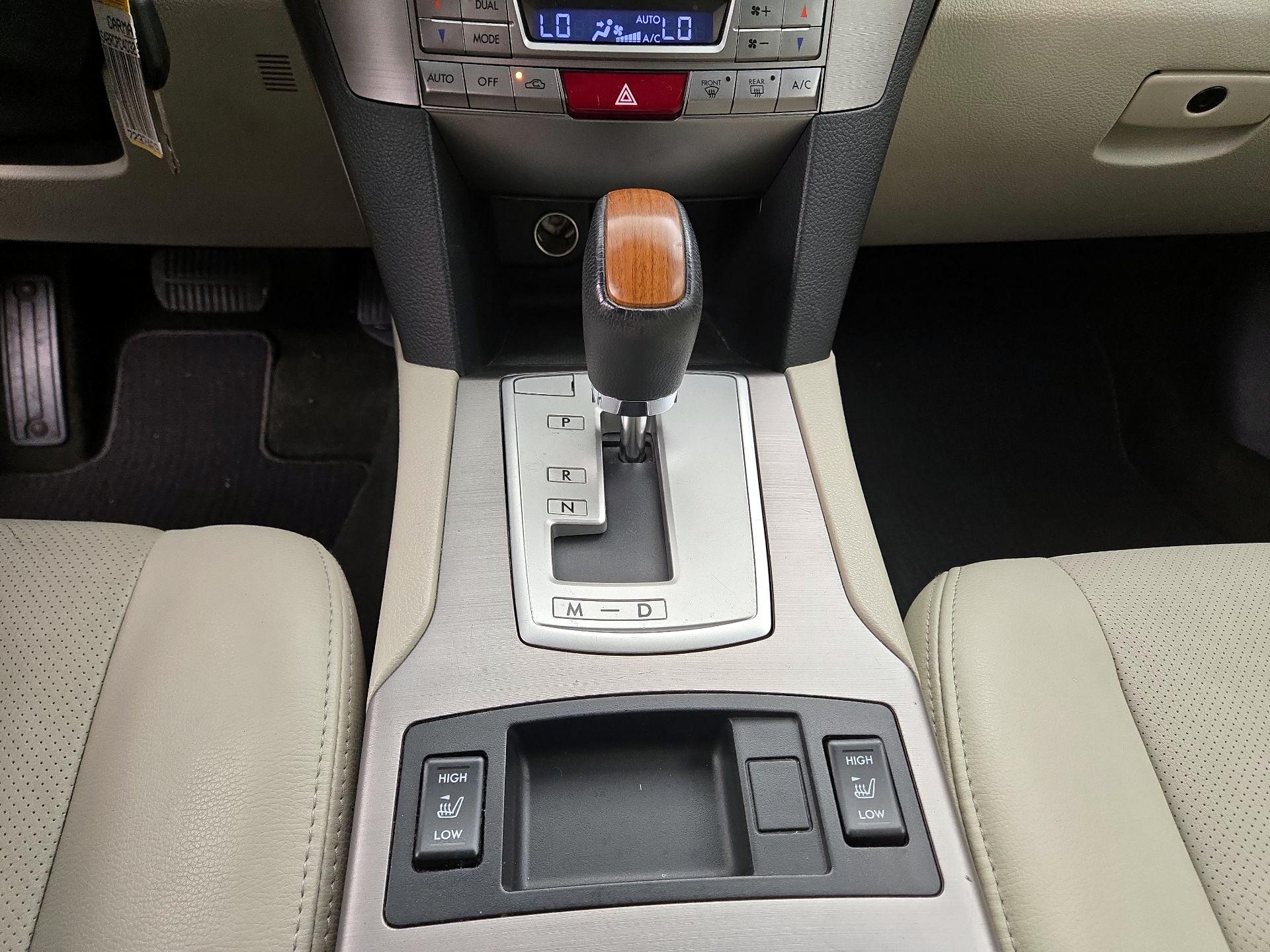 Thumbnail: 2013 Subaru Outback - 16