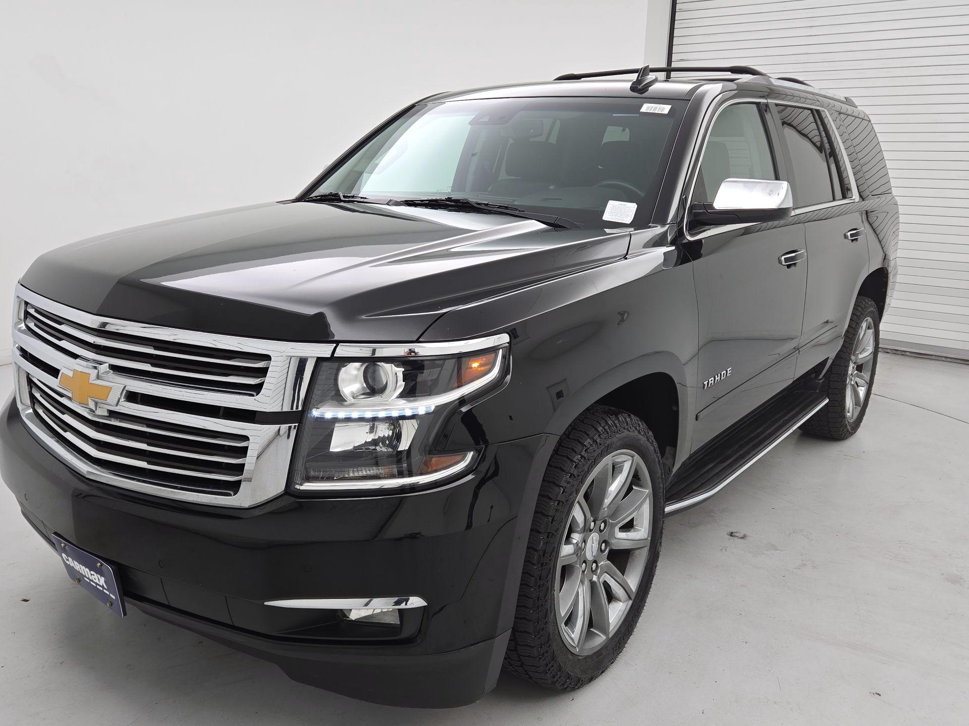 Thumbnail: 2019 Chevrolet Tahoe - 3