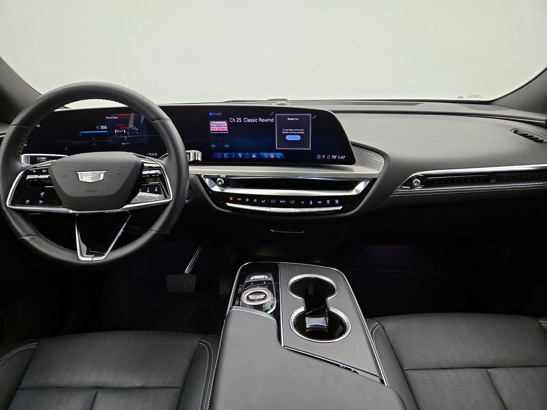 Thumbnail: 2024 Cadillac Lyriq - 9