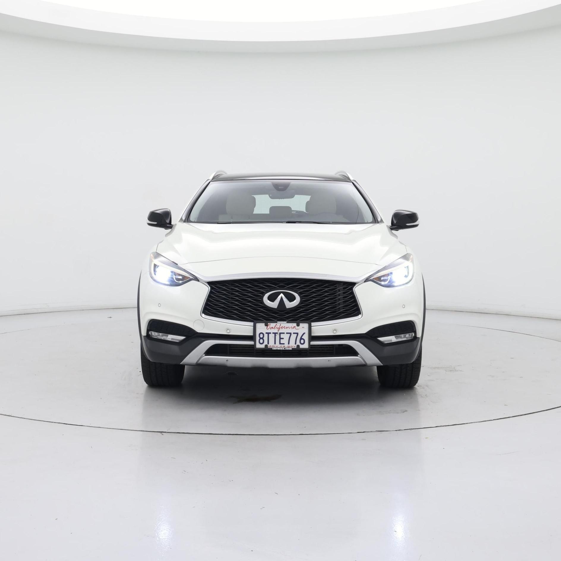 Thumbnail: 2017 INFINITI QX30 - 5