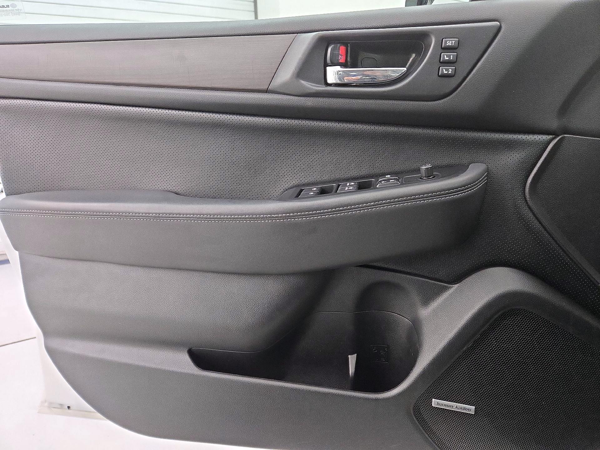Thumbnail: 2016 Subaru Legacy - 12