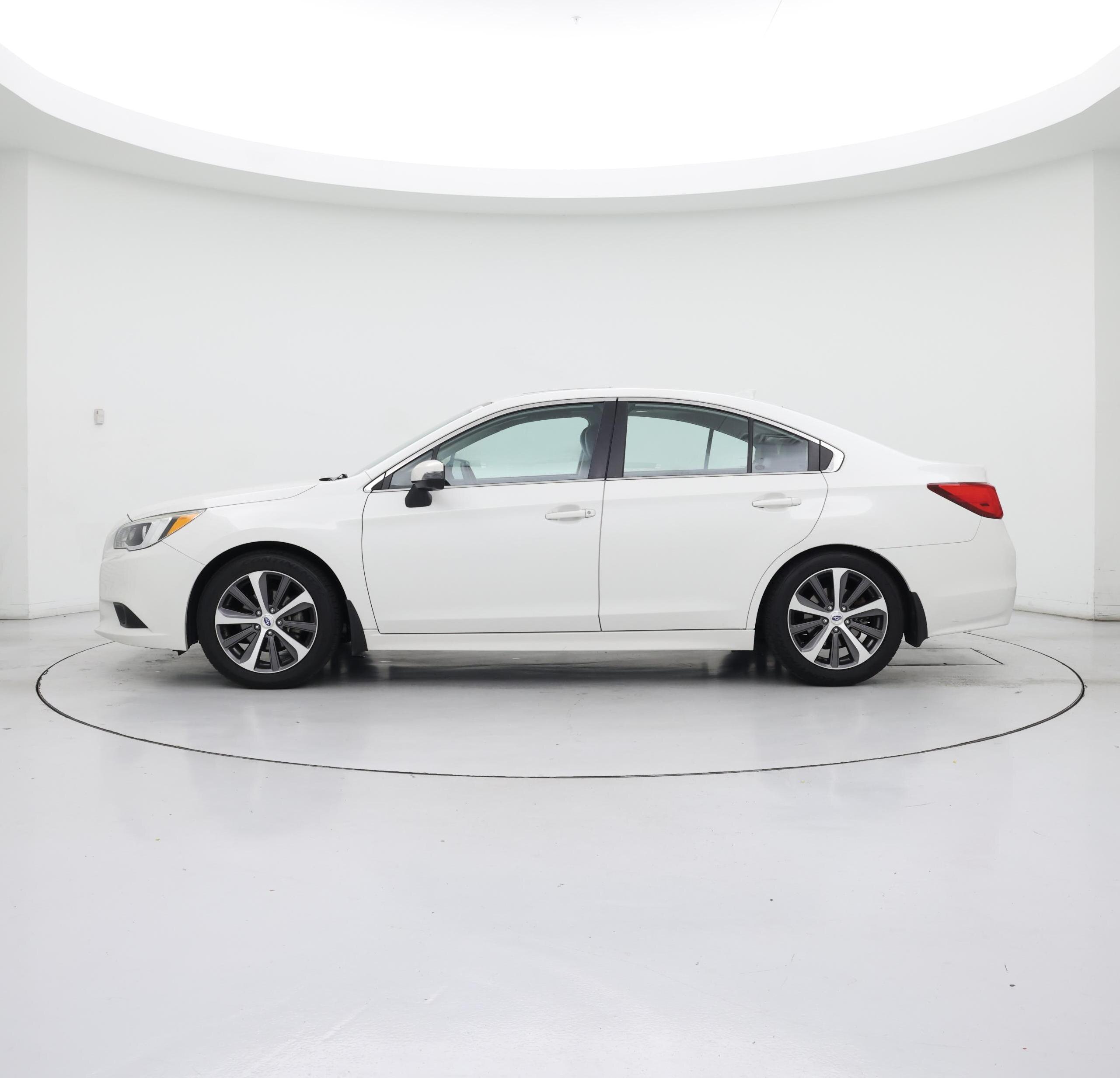 Thumbnail: 2016 Subaru Legacy - 3