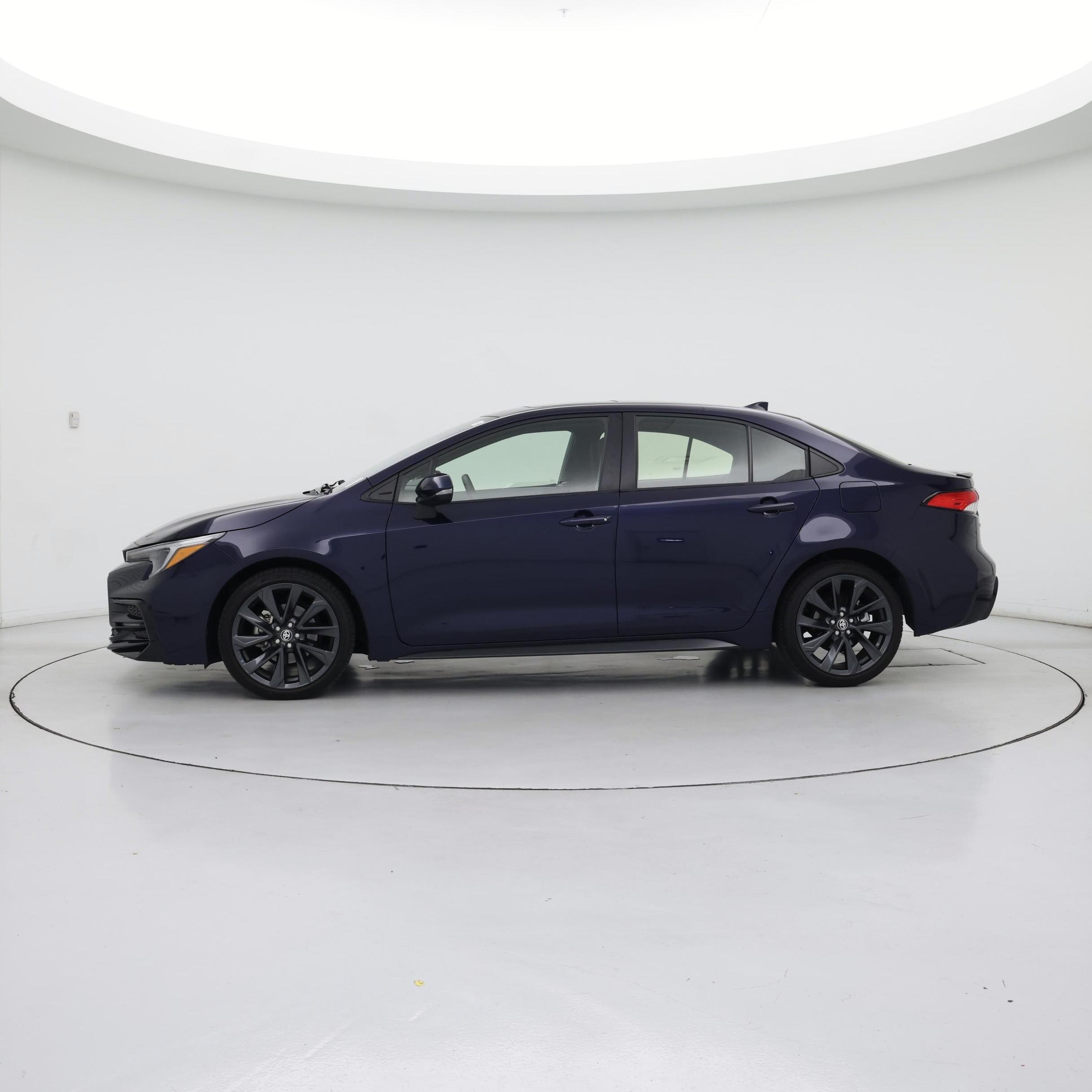 Thumbnail: 2024 Toyota Corolla - 3