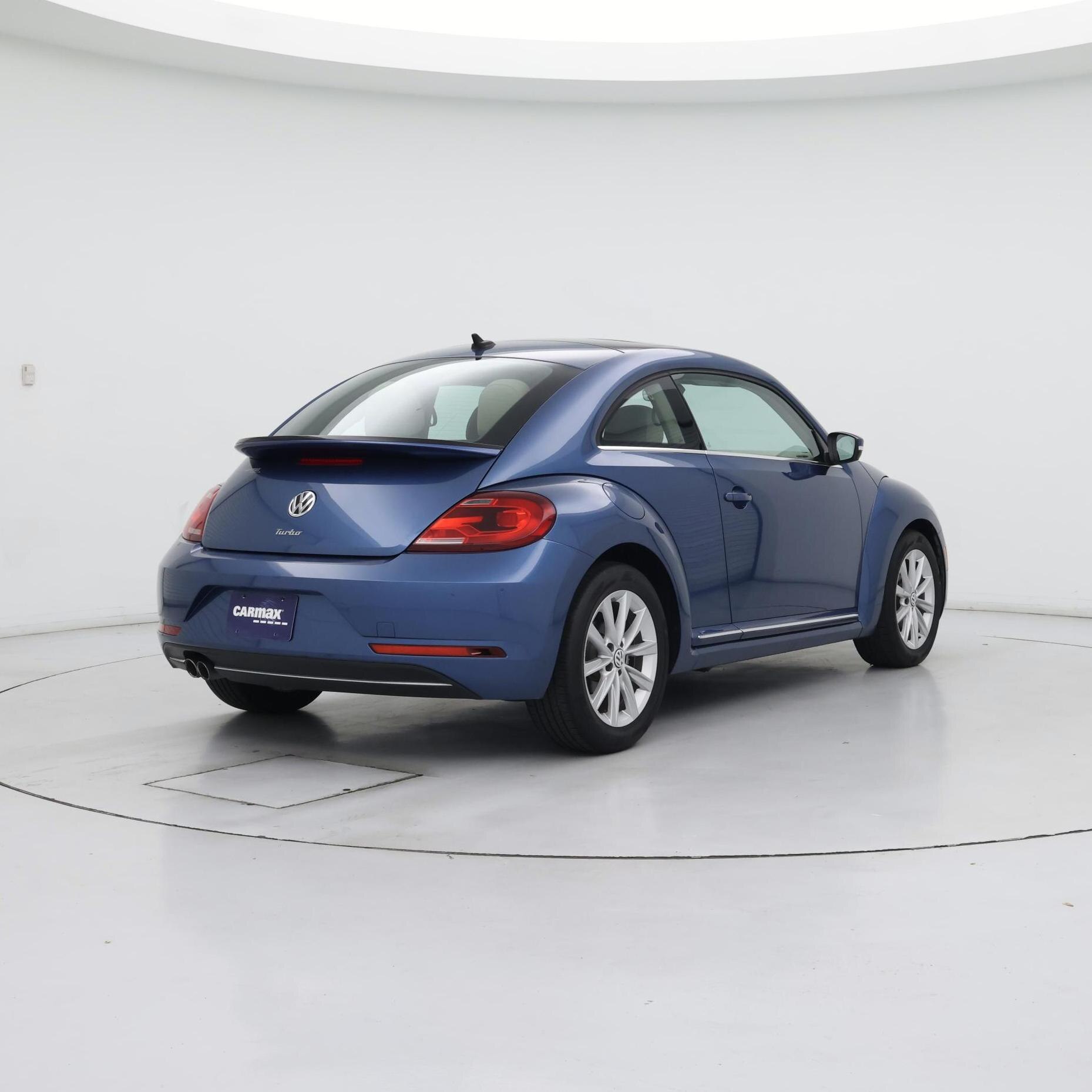 Thumbnail: 2019 Volkswagen Beetle - 8