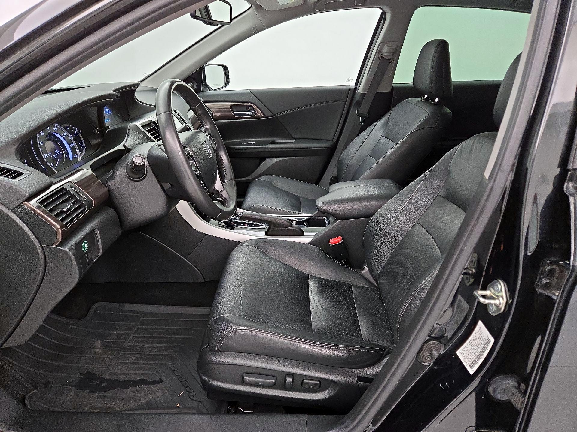 Thumbnail: 2017 Honda Accord - 9