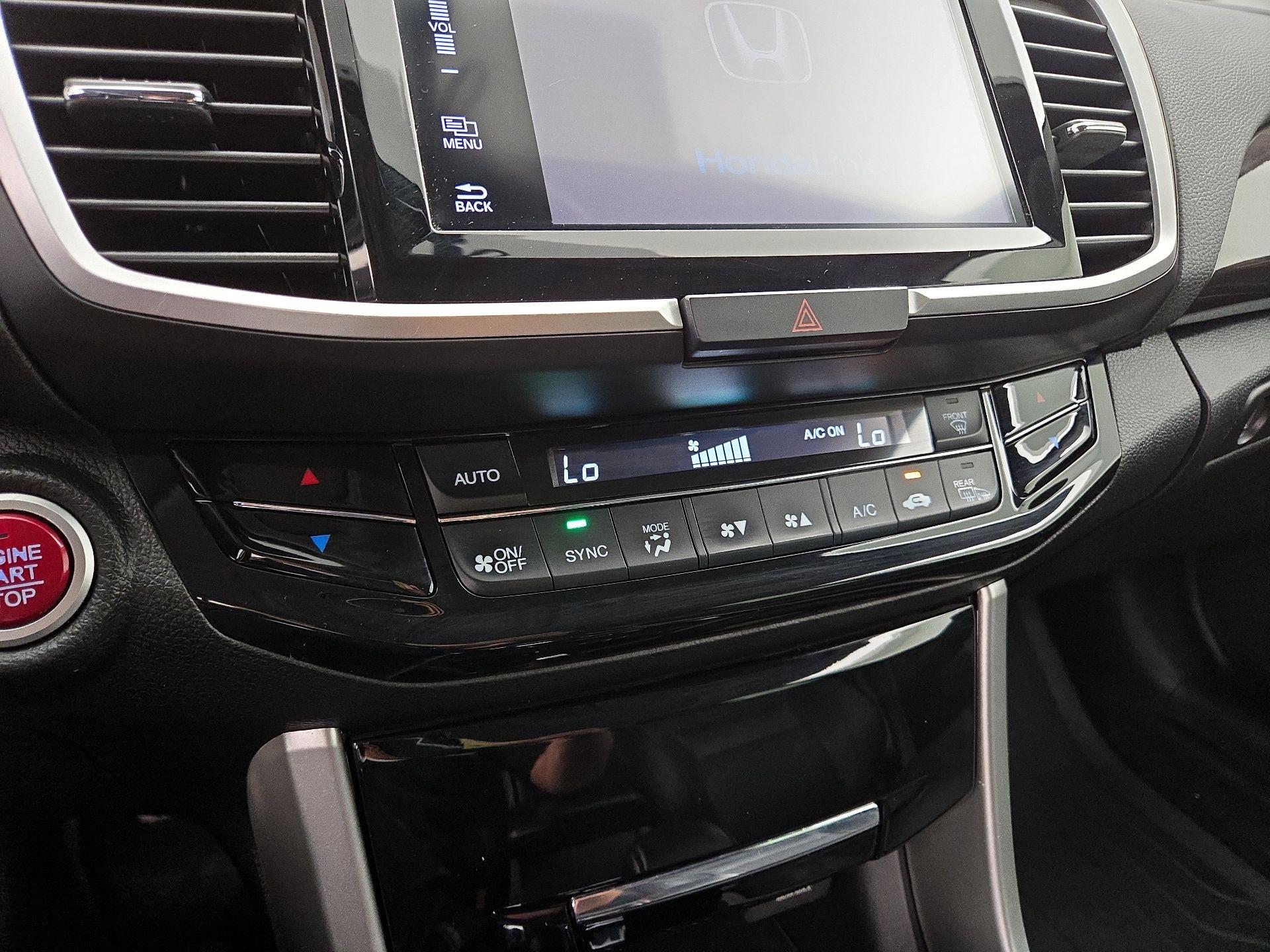 Thumbnail: 2017 Honda Accord - 14