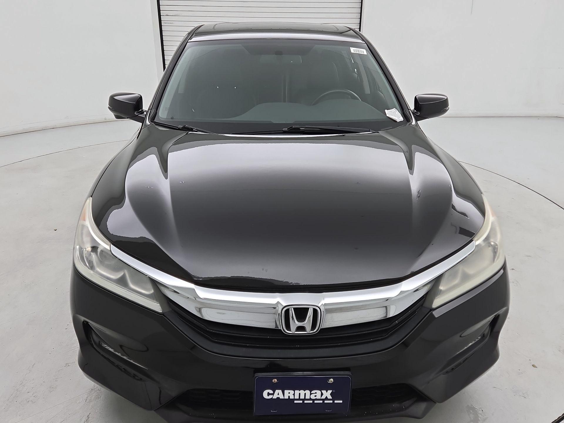 Thumbnail: 2017 Honda Accord - 2