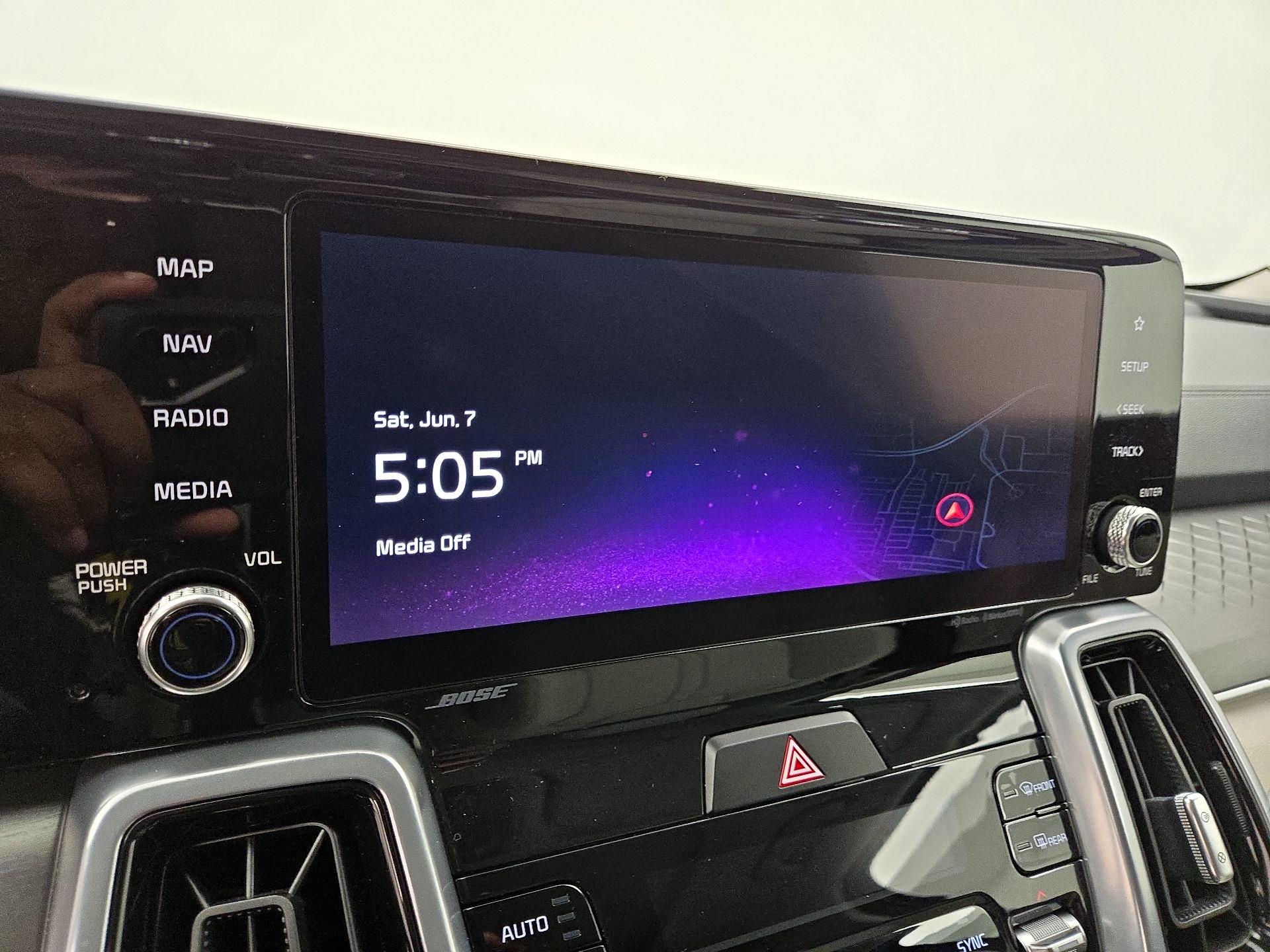 Thumbnail: 2023 Kia Sorento - 15