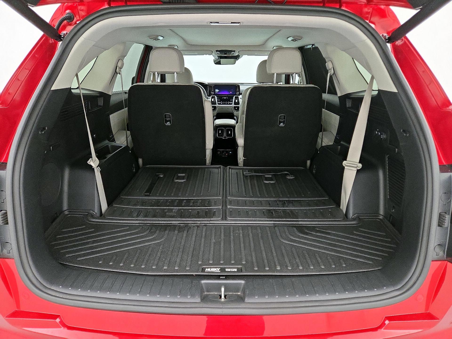 Thumbnail: 2023 Kia Sorento - 19
