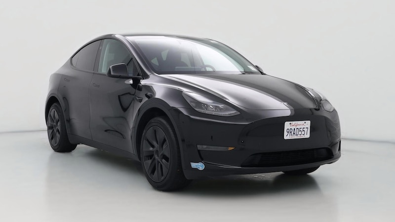 2025 Tesla Model Y Long Range Hero Image