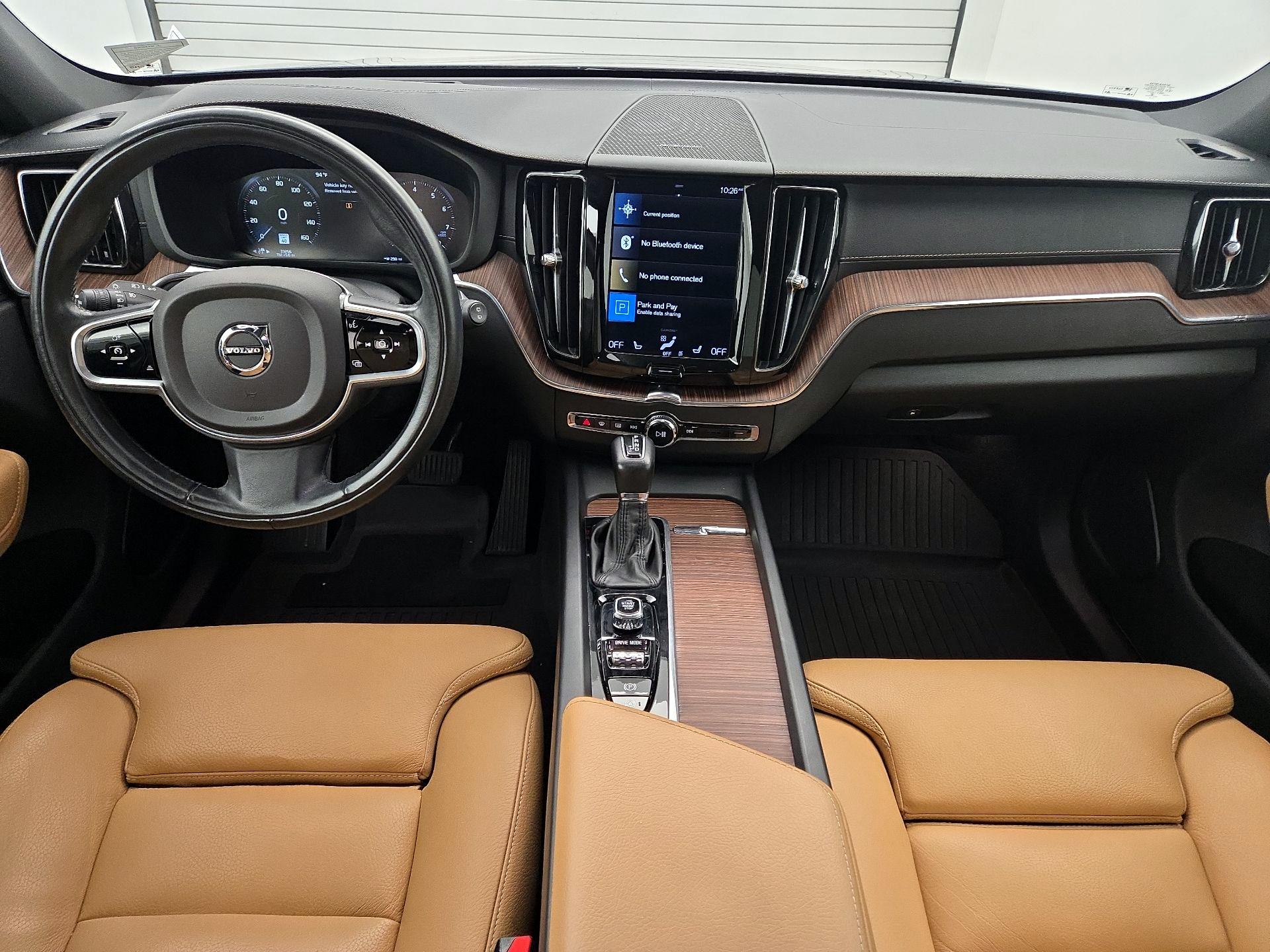 Thumbnail: 2020 Volvo XC60 - 8