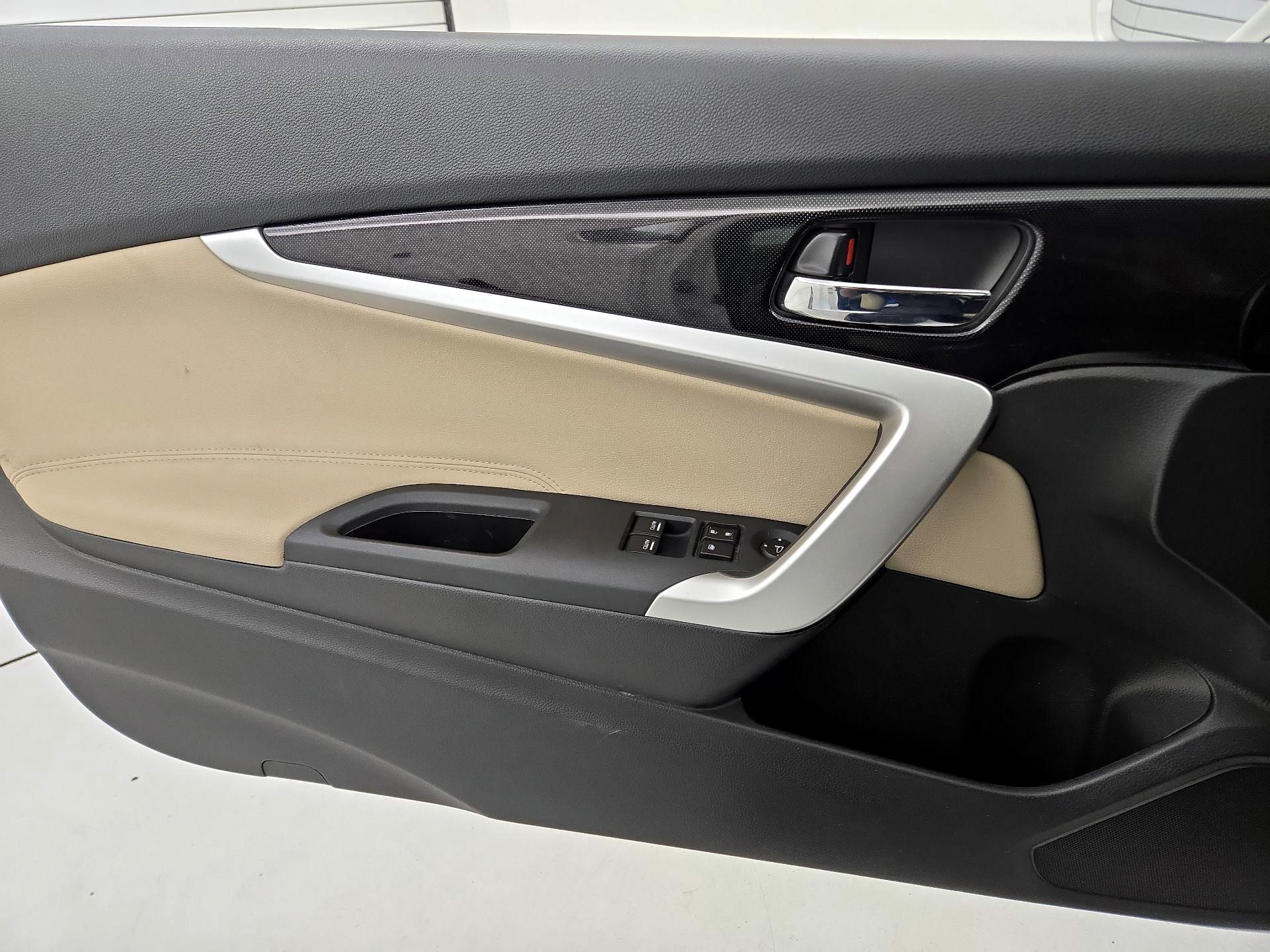 Thumbnail: 2015 Honda Accord - 12