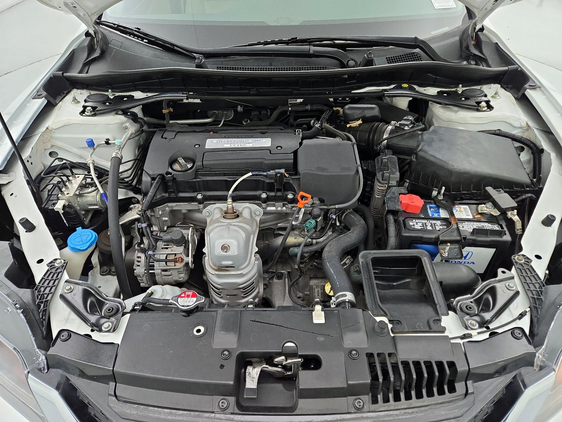 Thumbnail: 2015 Honda Accord - 19