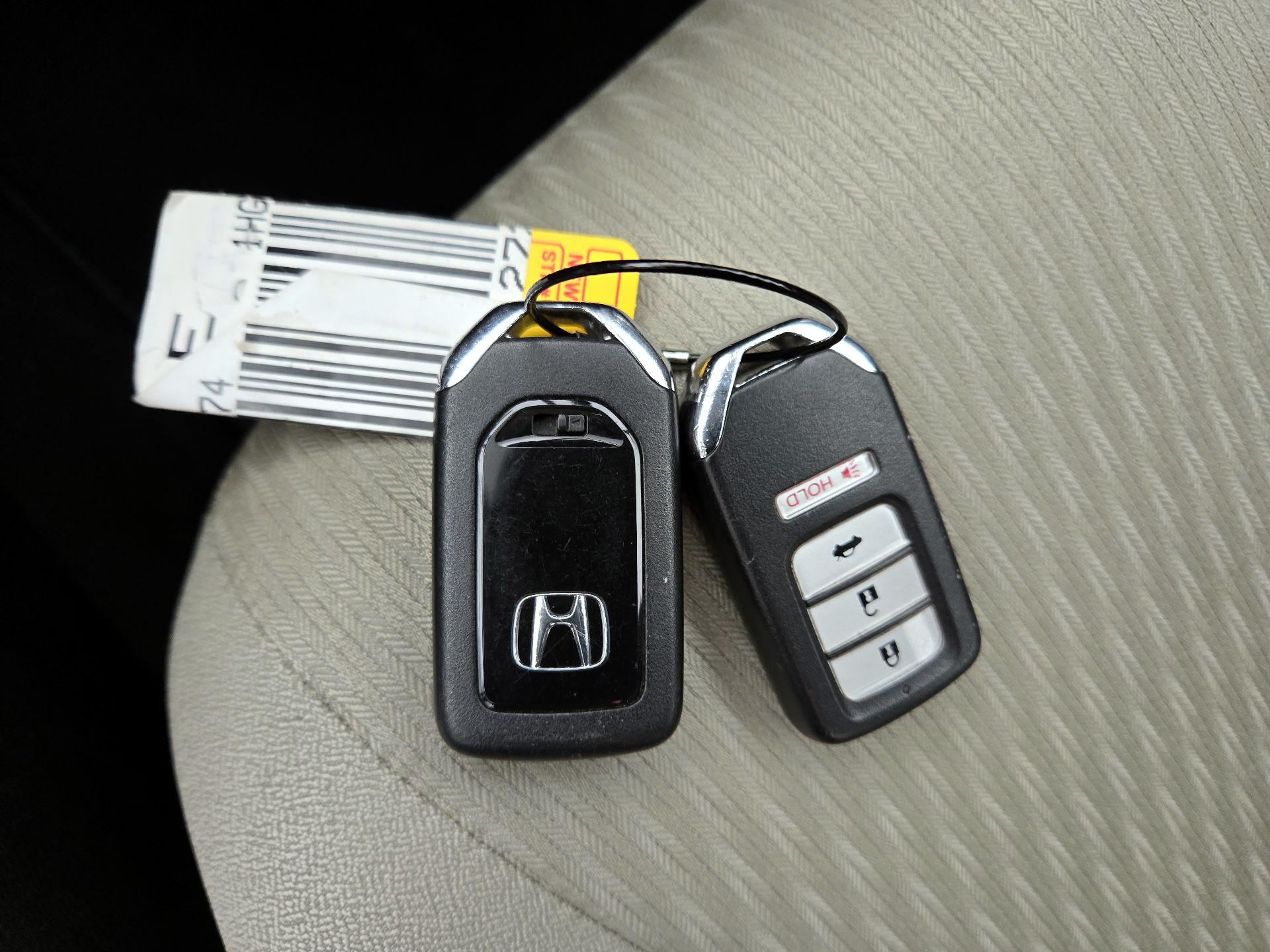 Thumbnail: 2015 Honda Accord - 20