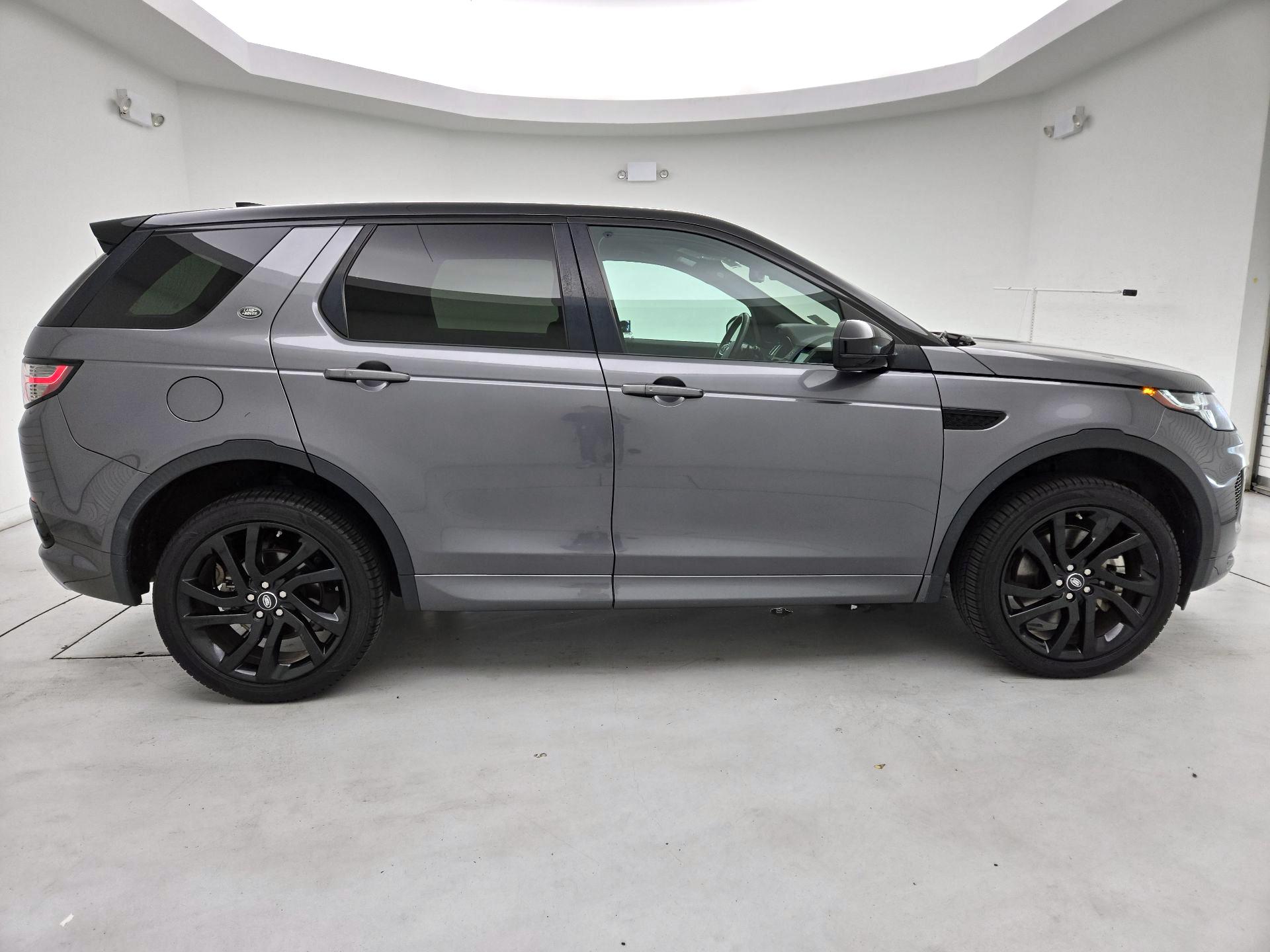 Thumbnail: 2019 Land Rover Discovery Sport - 4