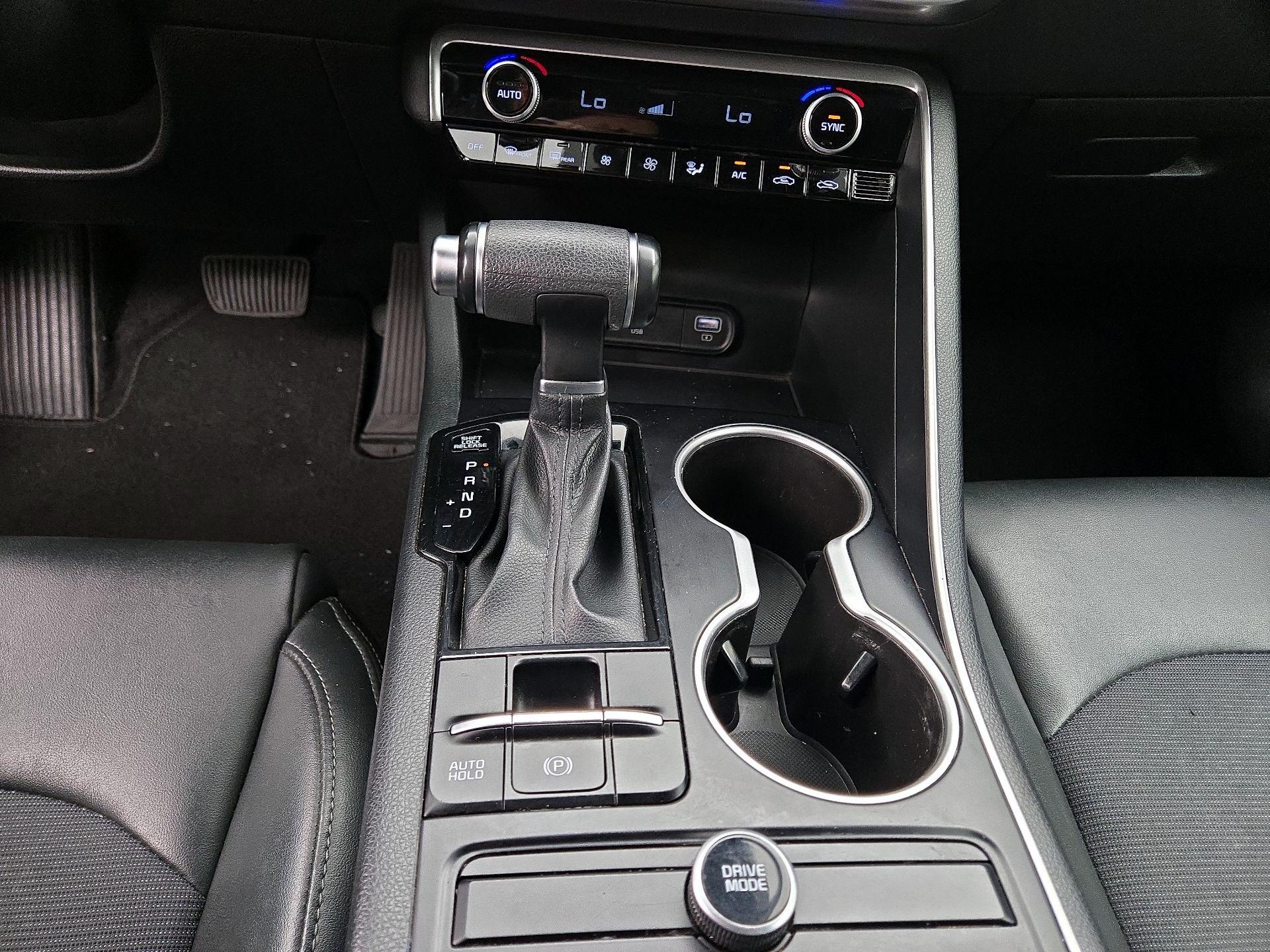 Thumbnail: 2022 Kia K5 - 16