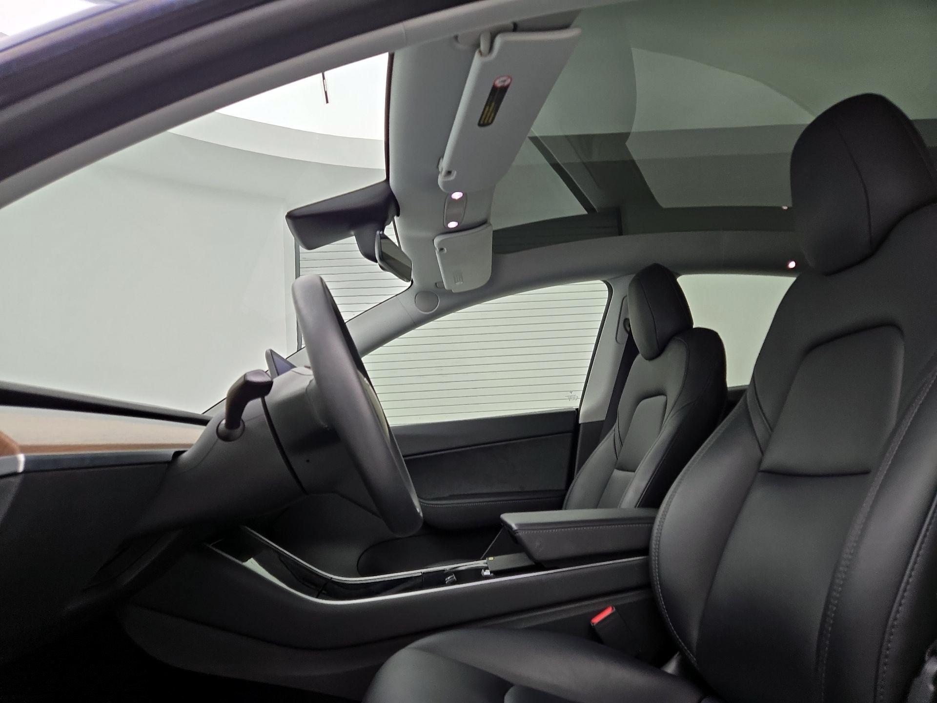 Thumbnail: 2020 Tesla Model Y - 19