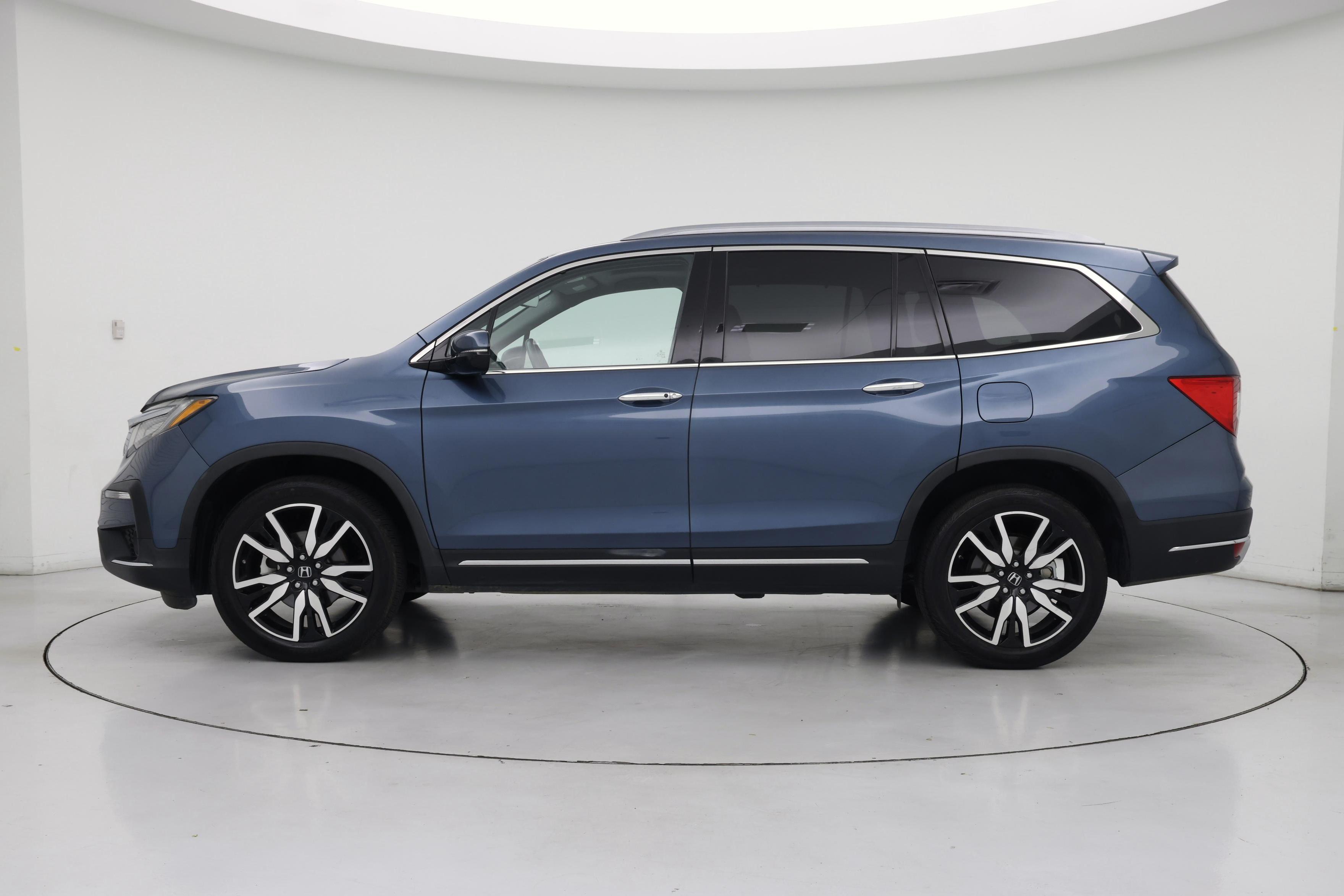 Thumbnail: 2020 Honda Pilot - 3