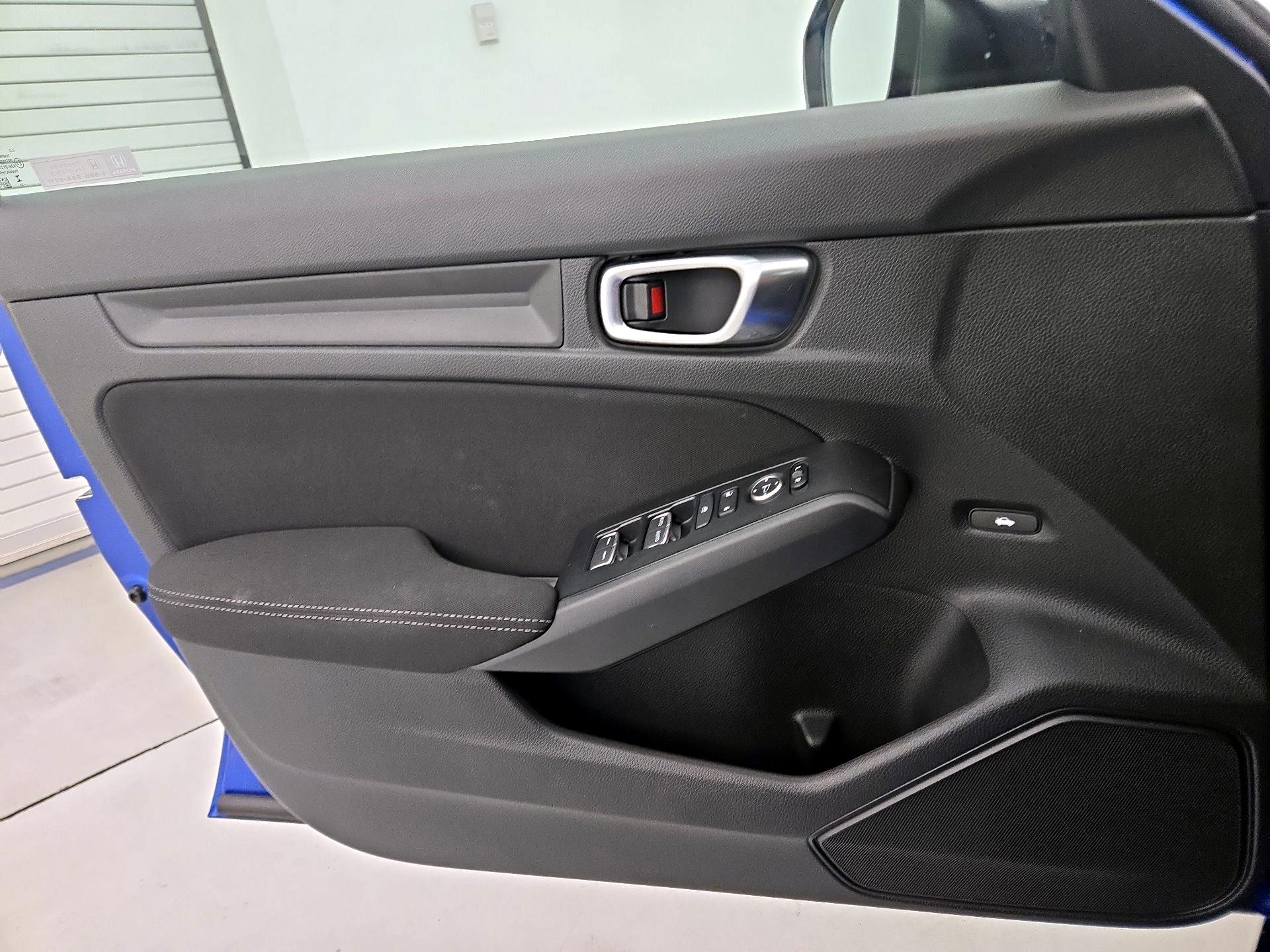 Thumbnail: 2023 Honda Civic - 12