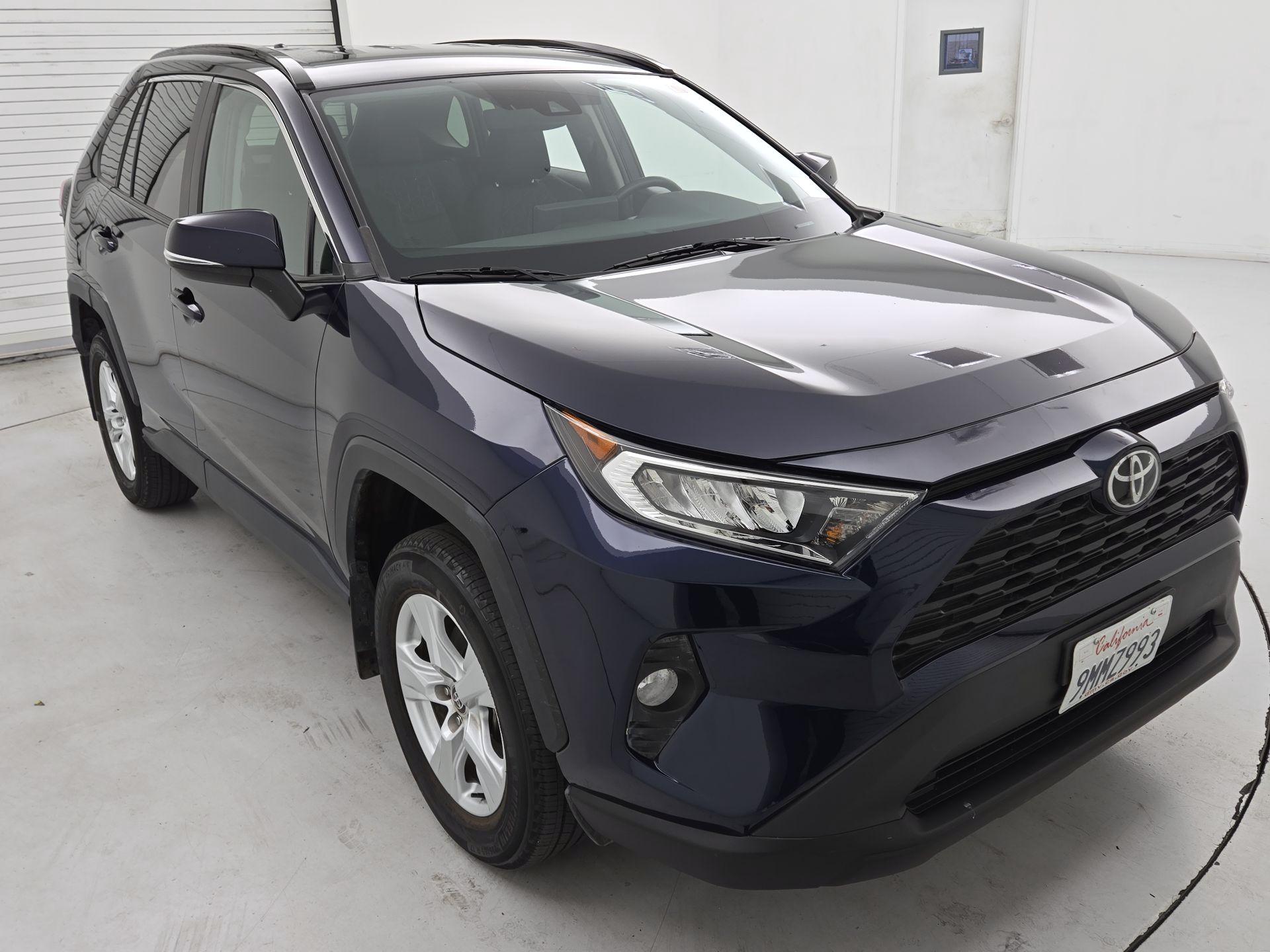 Thumbnail: 2021 Toyota RAV4 - 1