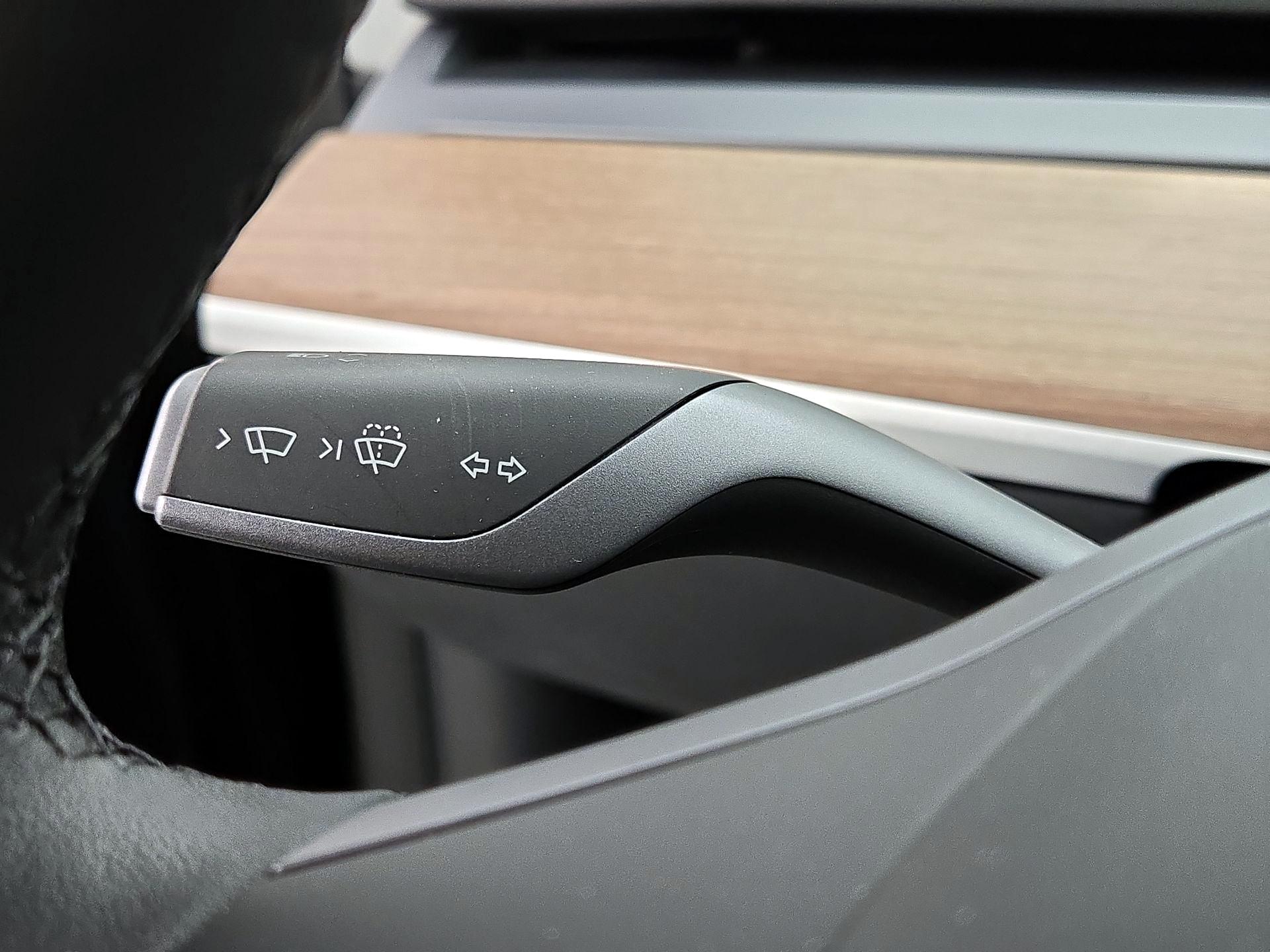 Thumbnail: 2024 Tesla Model Y - 11