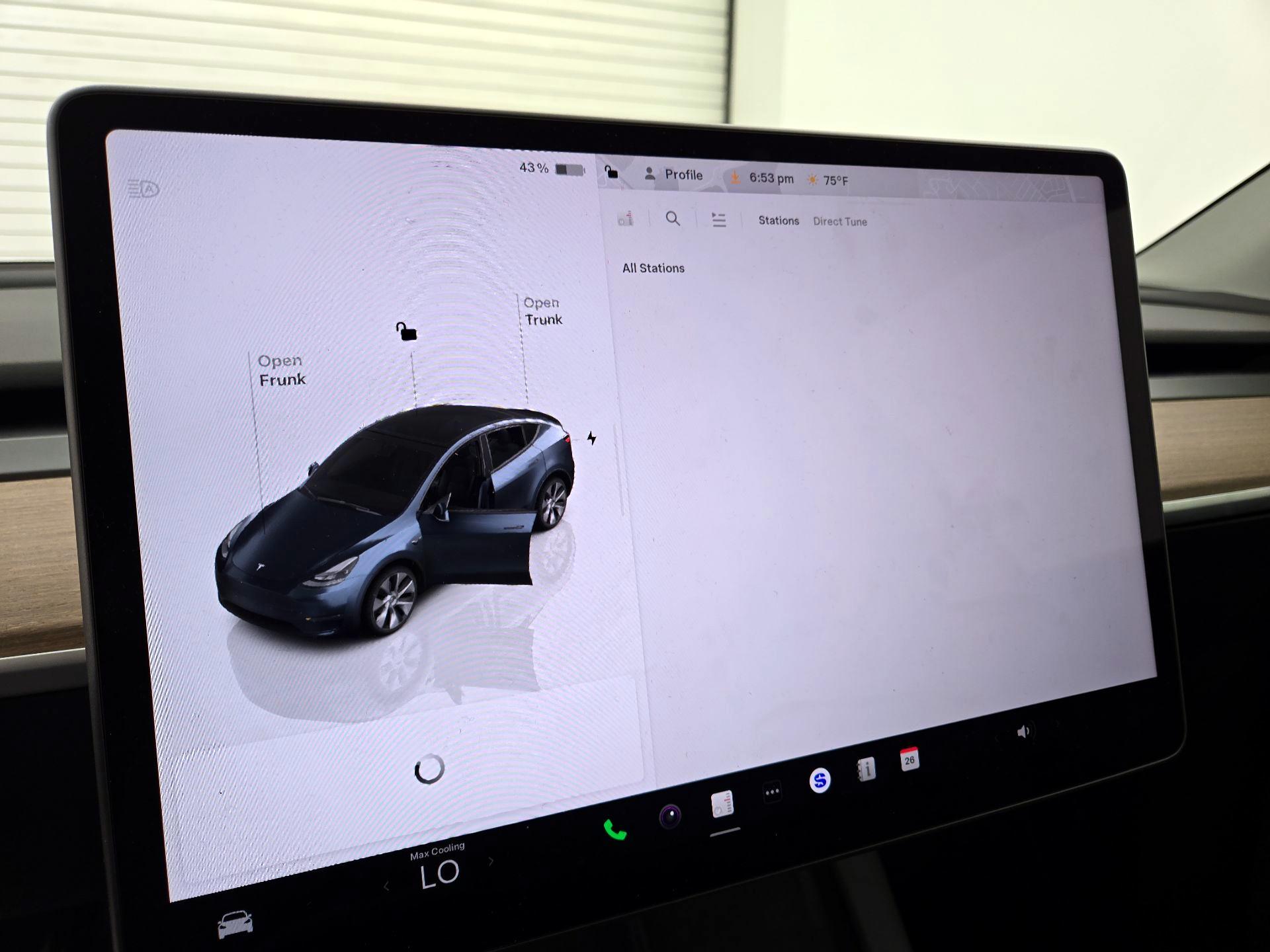 Thumbnail: 2024 Tesla Model Y - 14