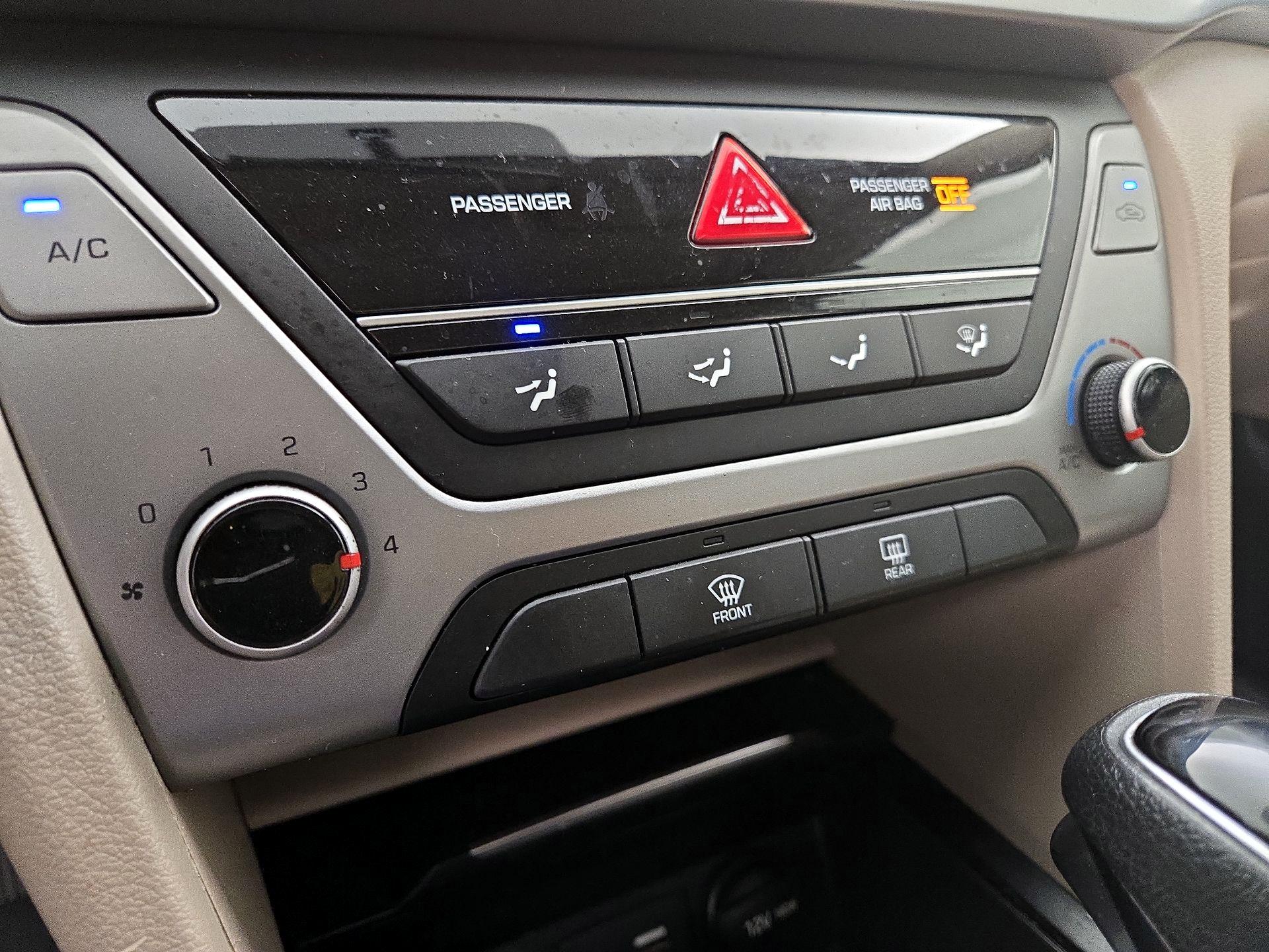 Thumbnail: 2018 Hyundai Elantra - 14