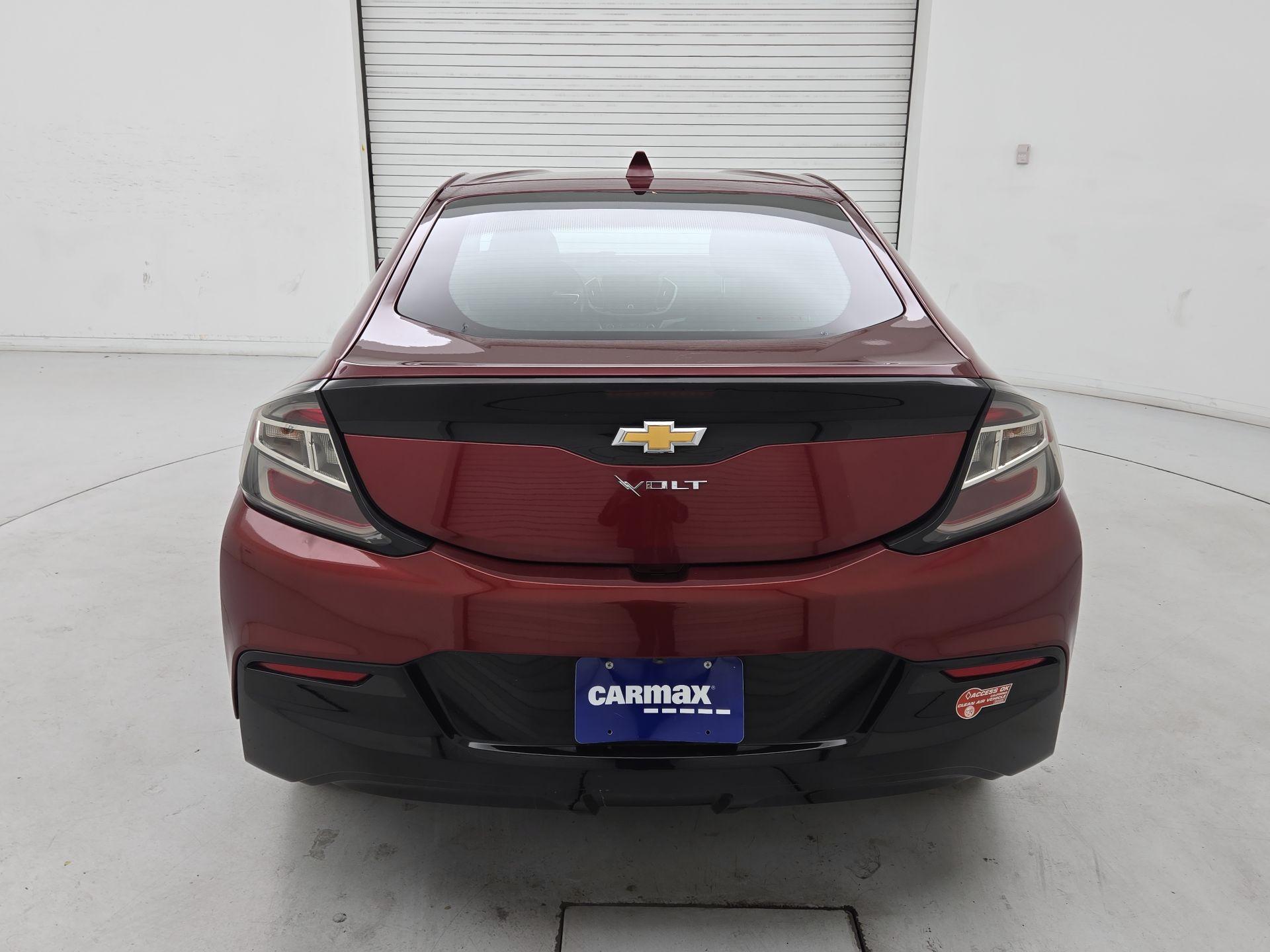 Thumbnail: 2017 Chevrolet Volt - 6
