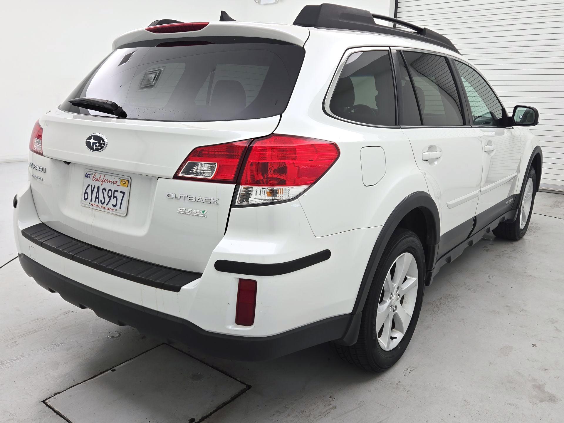 Thumbnail: 2013 Subaru Outback - 5
