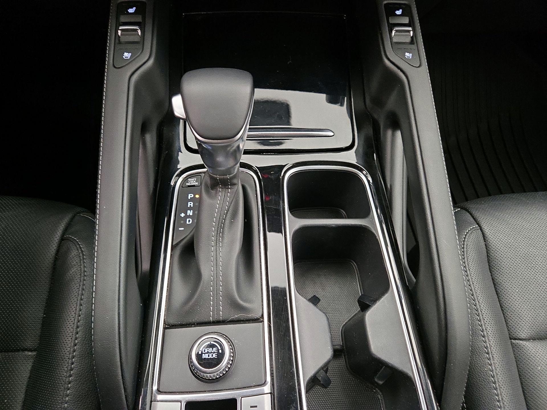 Thumbnail: 2022 Kia Telluride - 18