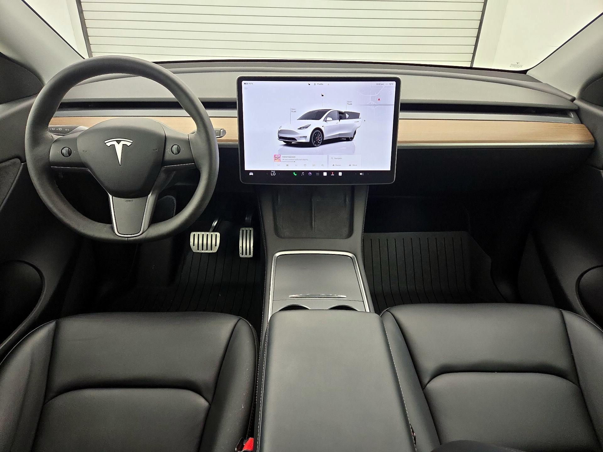 Thumbnail: 2022 Tesla Model Y - 8