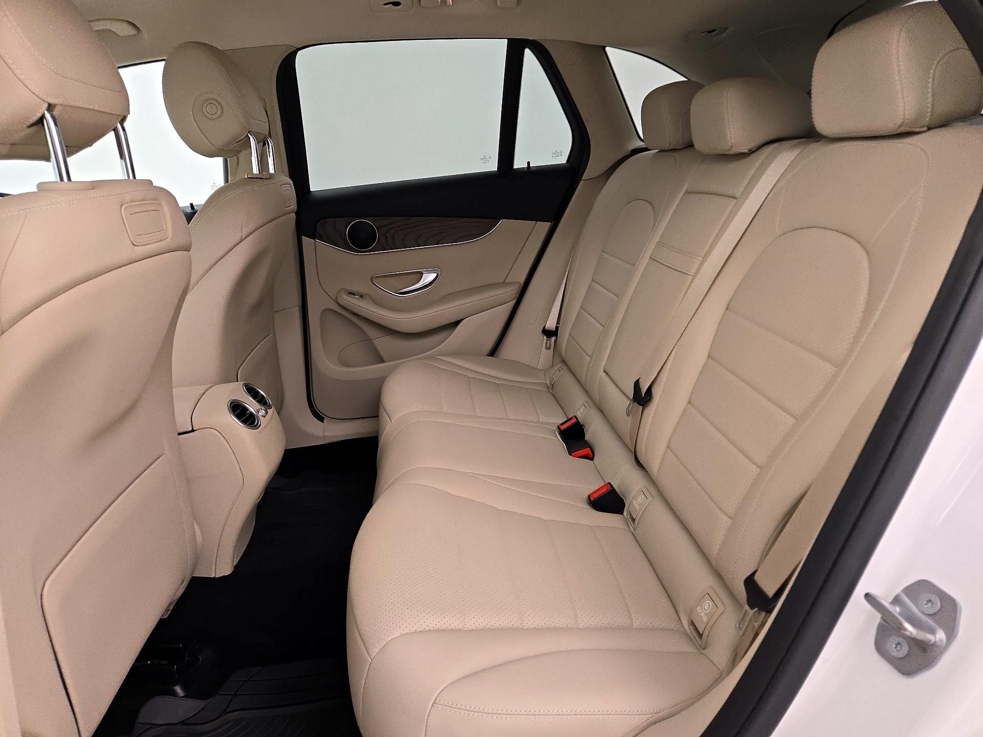 Thumbnail: 2019 Mercedes-Benz GLC - 17