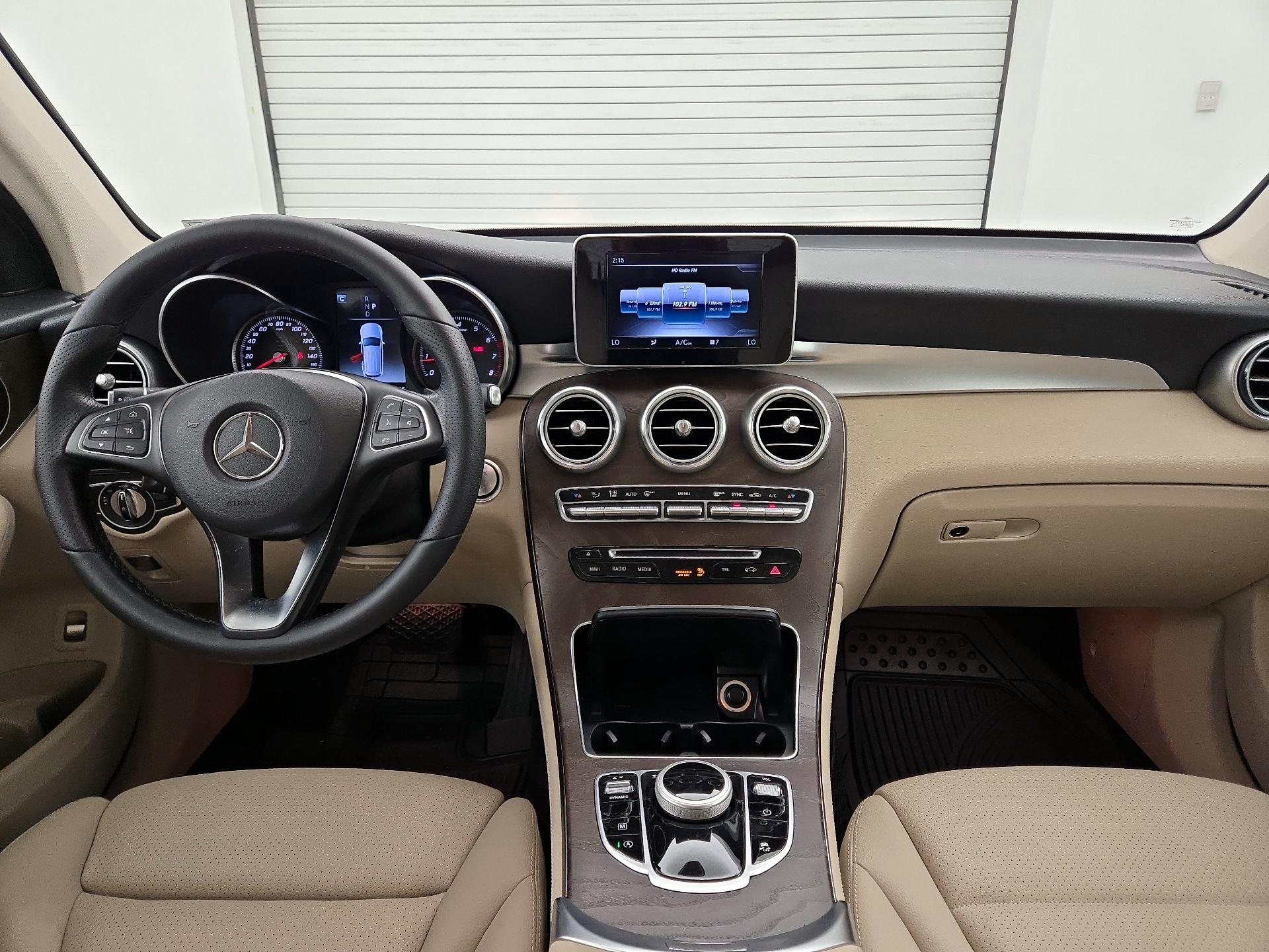 Thumbnail: 2019 Mercedes-Benz GLC - 8