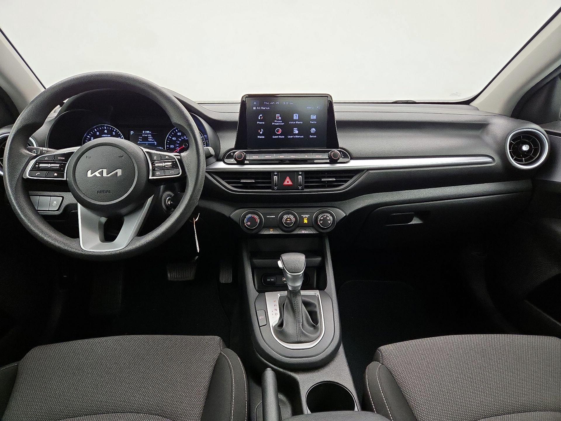 Thumbnail: 2023 Kia Forte - 9