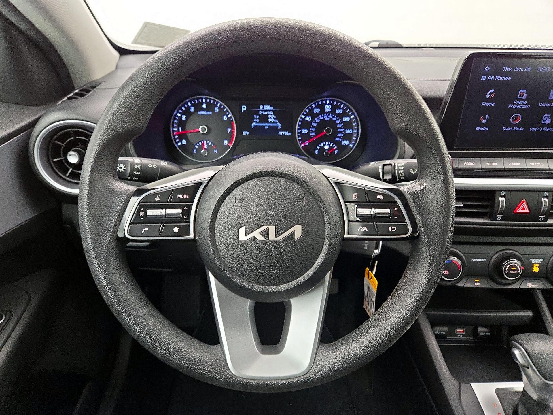 Thumbnail: 2023 Kia Forte - 10