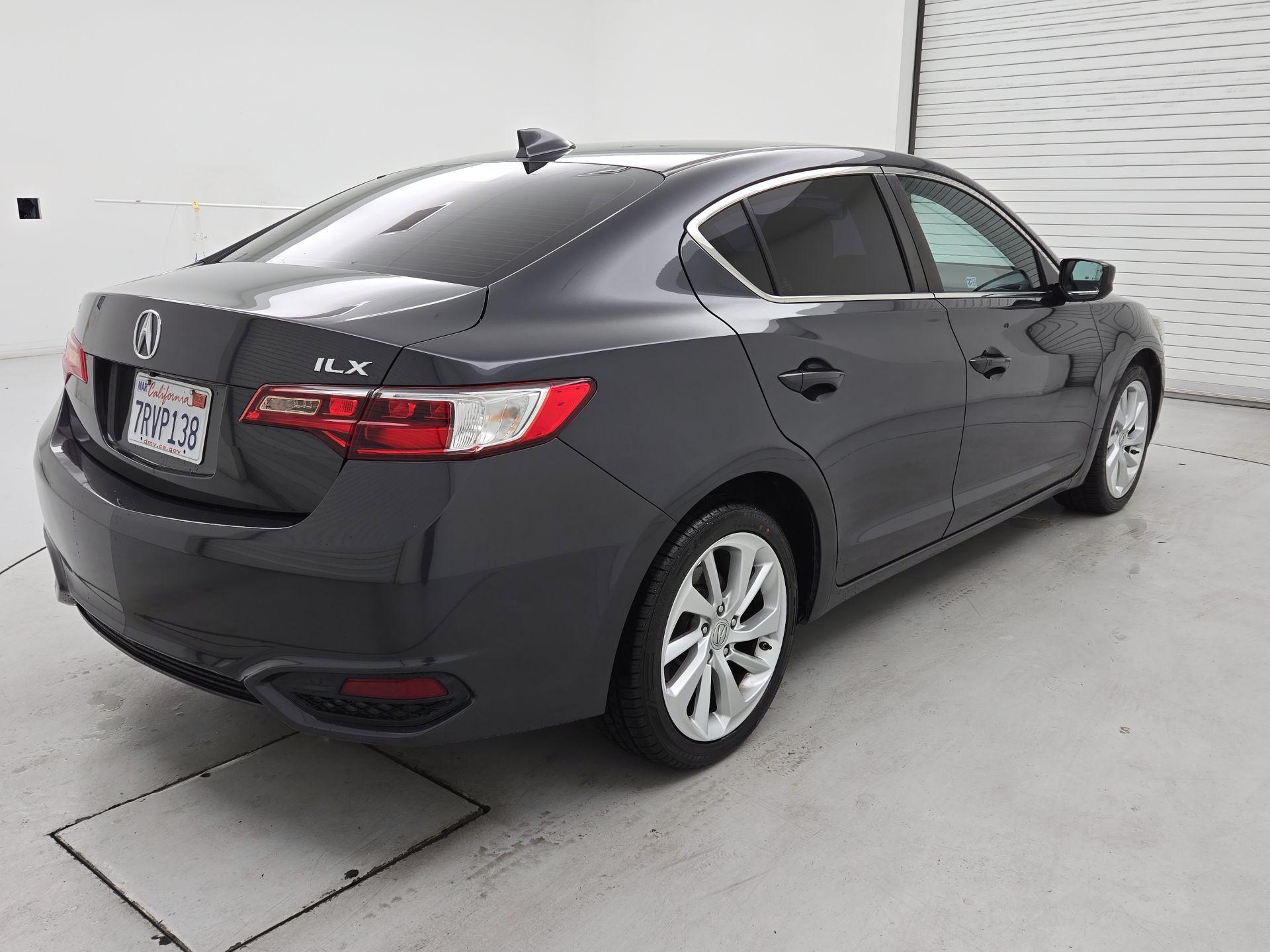 Thumbnail: 2016 Acura ILX - 5