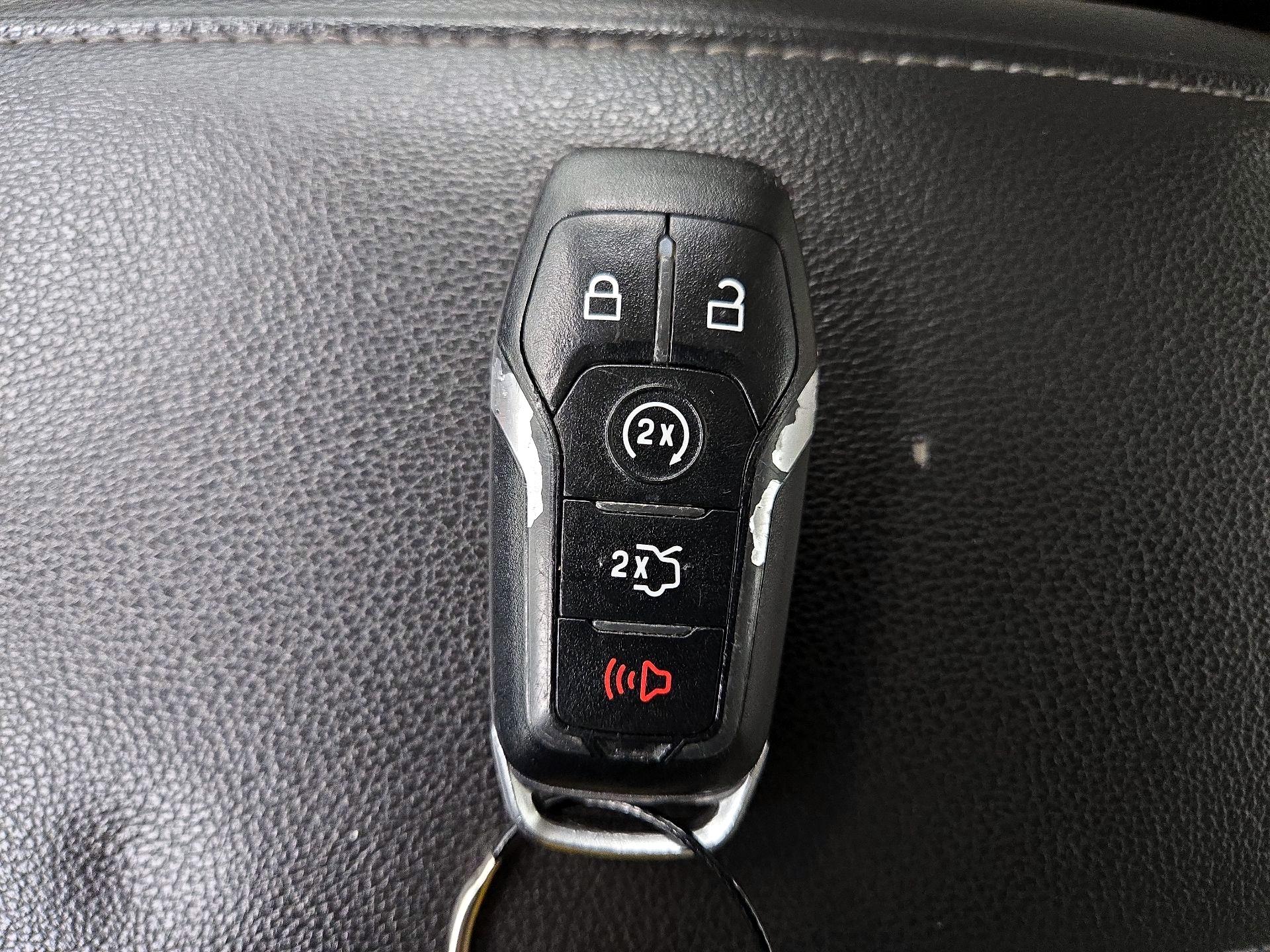 Thumbnail: 2015 Ford Fusion - 20