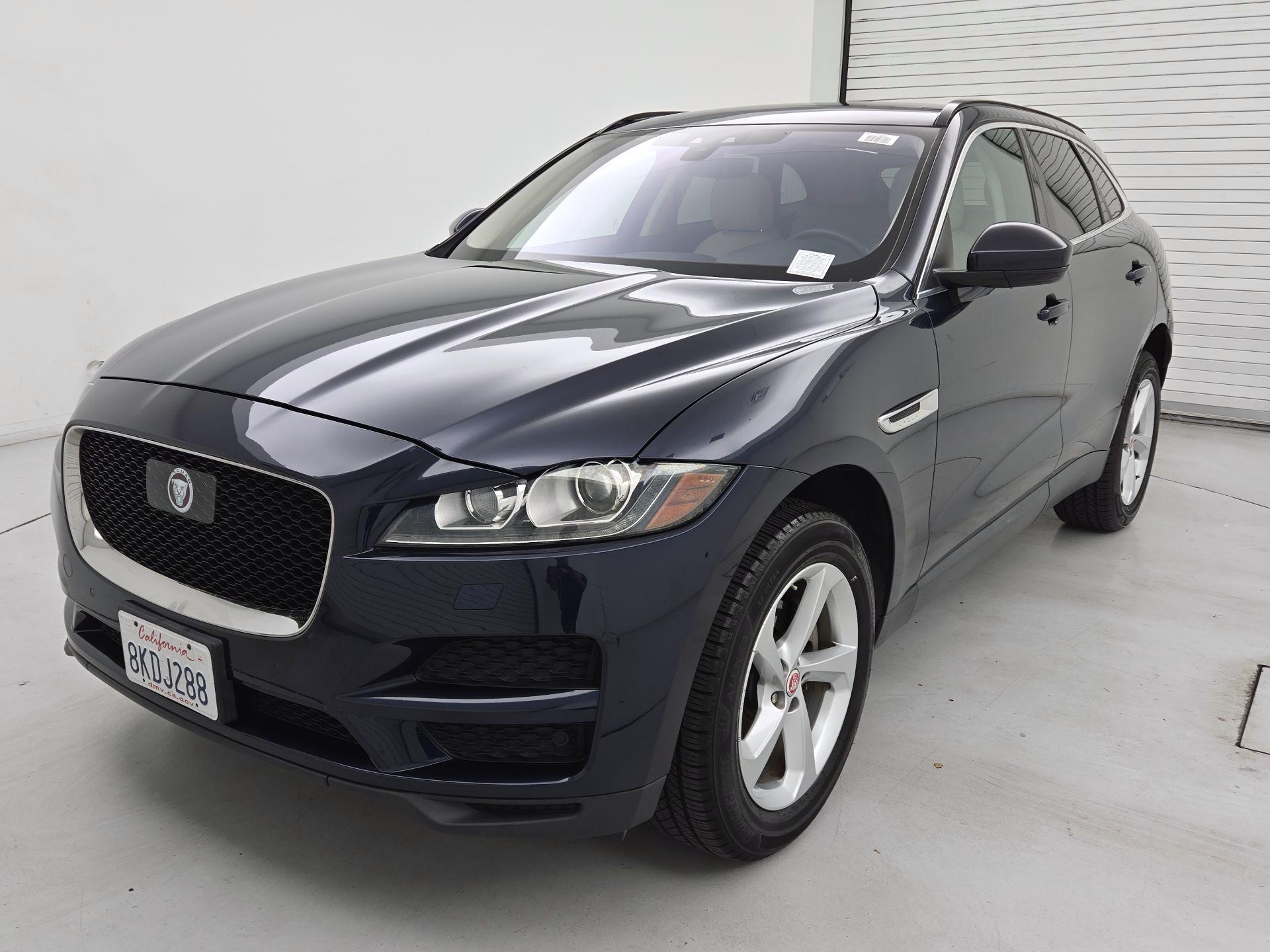 Thumbnail: 2019 Jaguar F-Pace - 3