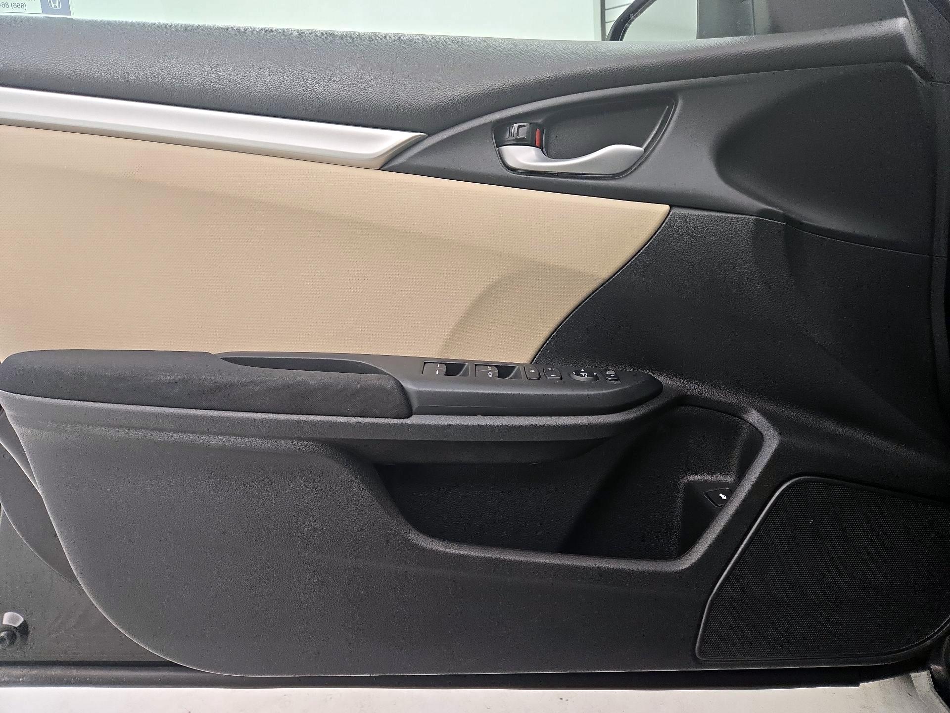Thumbnail: 2018 Honda Civic - 10