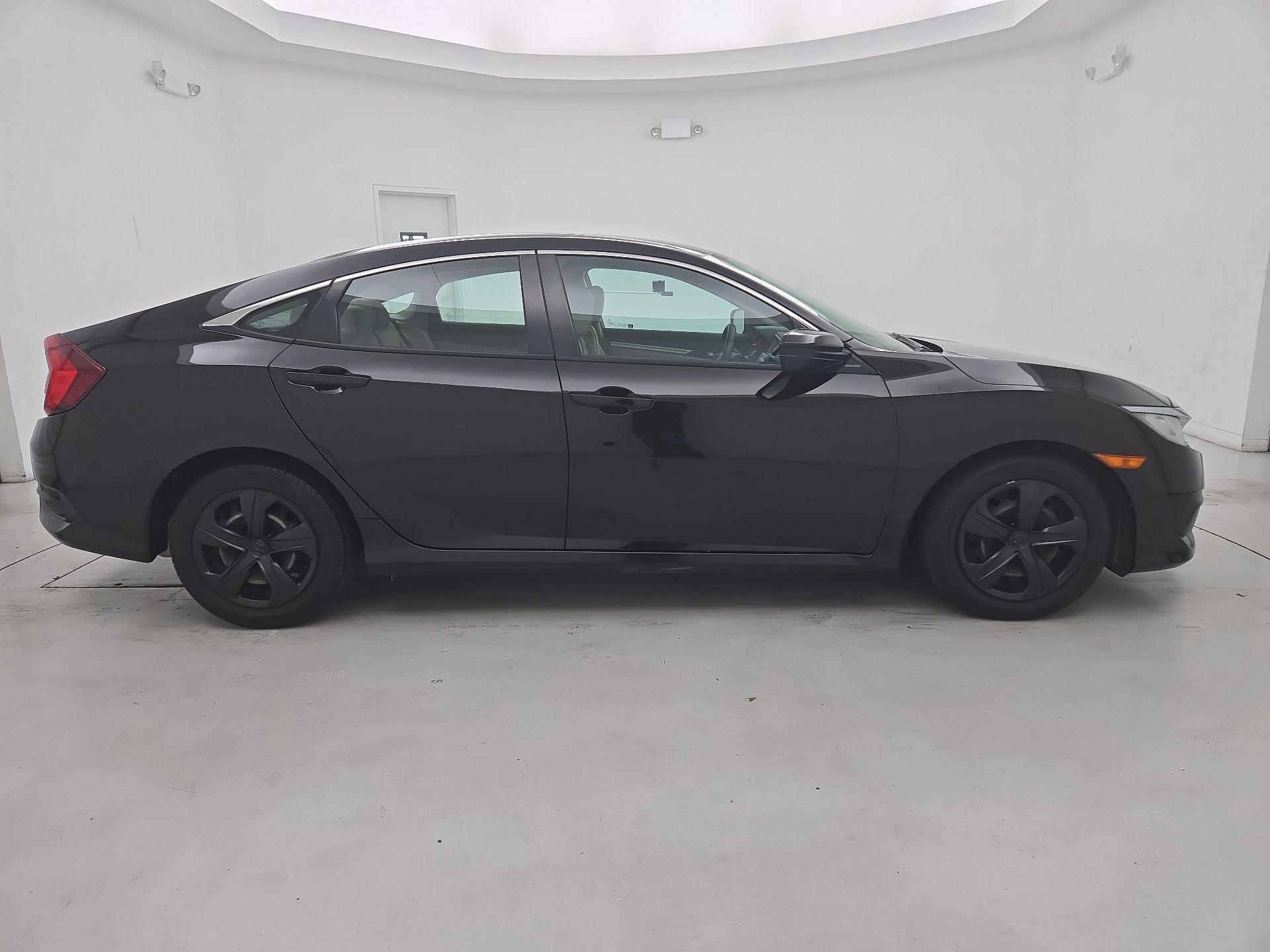 Thumbnail: 2018 Honda Civic - 4