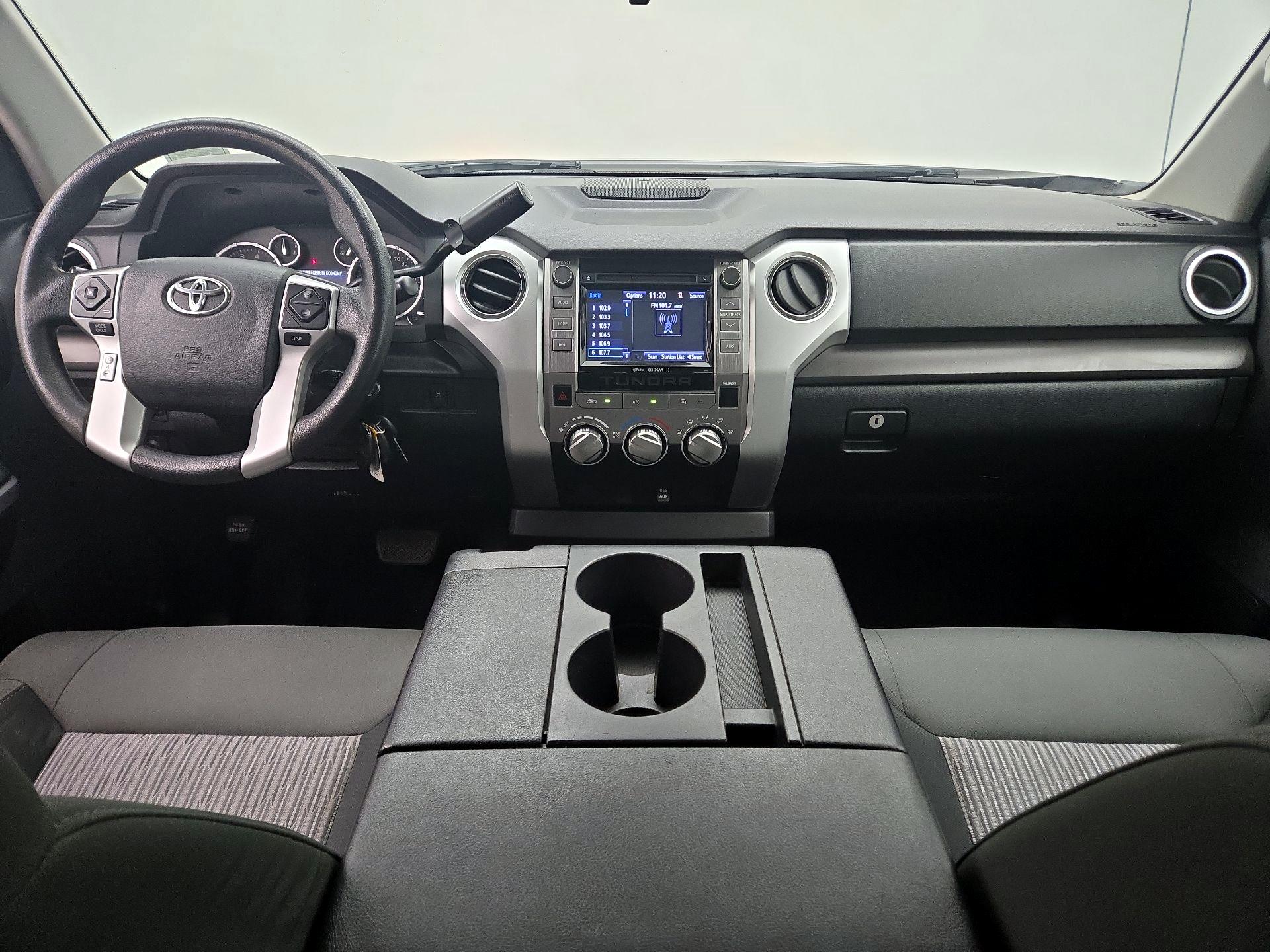 Thumbnail: 2015 Toyota Tundra - 9